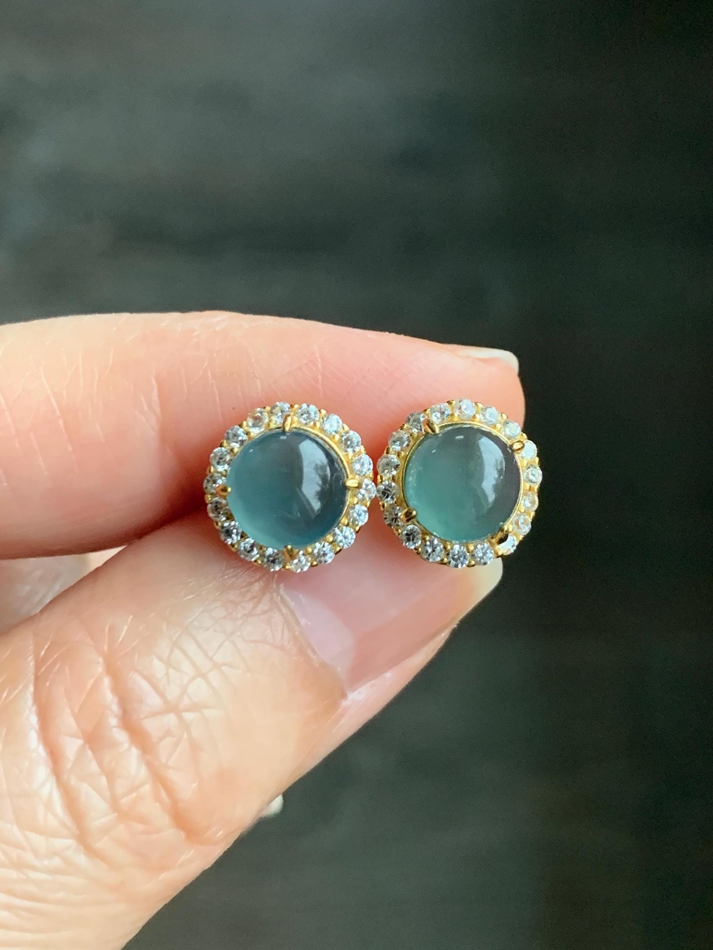 Natural Grade A Guatemalan Icy Translucent Dark Teal Blue Jadeite Halo Style Stud Earrings Sterling Silver YG Overlay 天然冰危深蓝绿翡翠银镶耳钉 WLH88