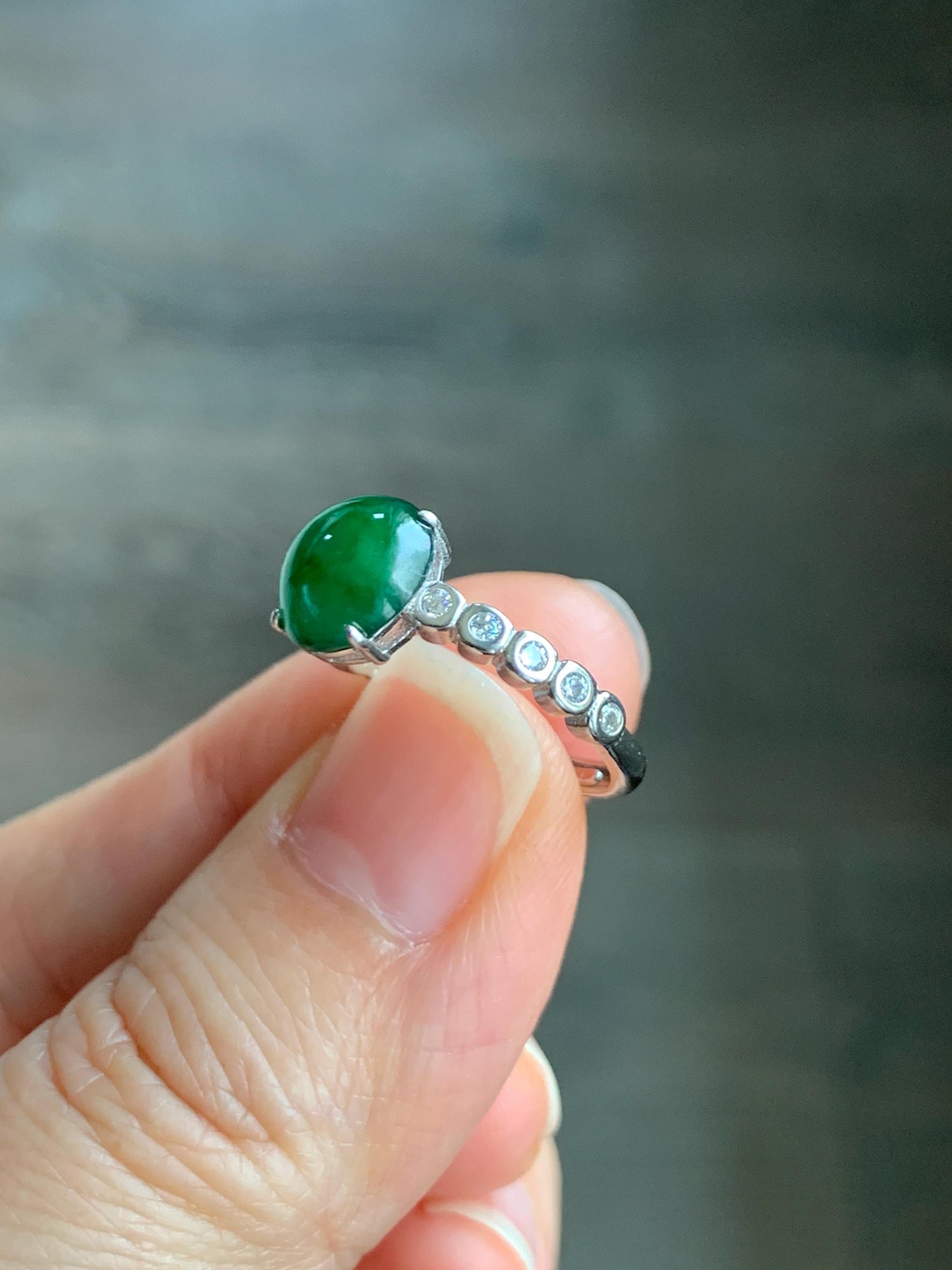 Natural Grade A Guatemalan Icy Translucent Vibrant Green Jadeite Solitaire Style Ring Sterling Silver Size Adjustable 天然冰危绿翡翠银镶戒指 WLY77