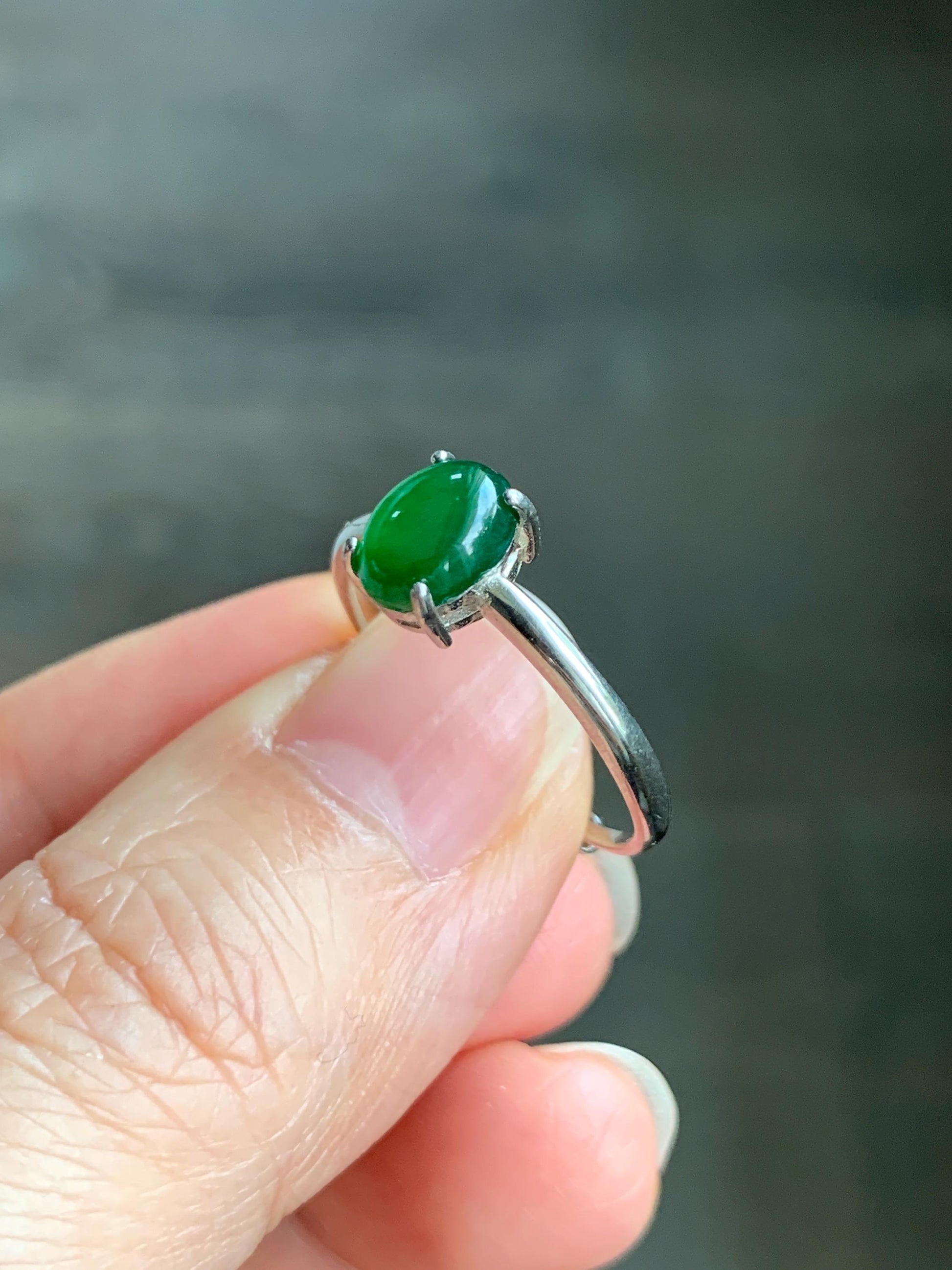 Natural Grade A Guatemalan Icy Translucent Vibrant Green Jadeite Solitaire Style Ring Sterling Silver Size Adjustable 天然冰危绿翡翠银镶戒指 TYL77
