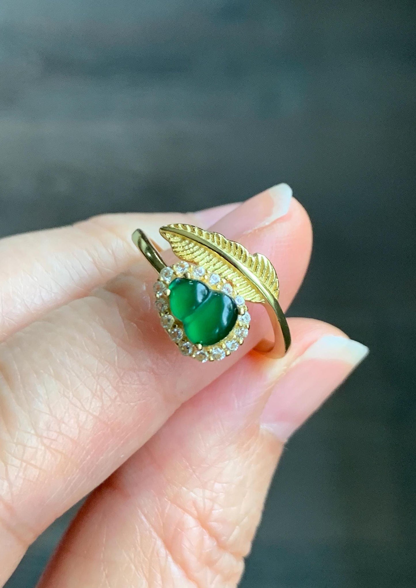 Natural Grade A Guatemalan Icy Translucent Intense Green Jadeite Hulu Gourd Ring Sterling Silver Yellow Gold Finish 天然冰危绿翡翠葫芦银镶戒指 JHL66