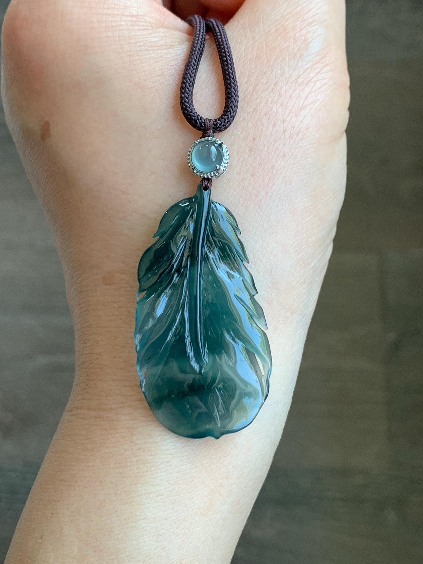 Natural Guatemalan Icy Highly Translucent Gelatinous Teal Green Jadeite Feather Pendant Rope Necklace 24" Sterling Silver 天然冰胶危湖水蓝翡翠羽毛吊坠
