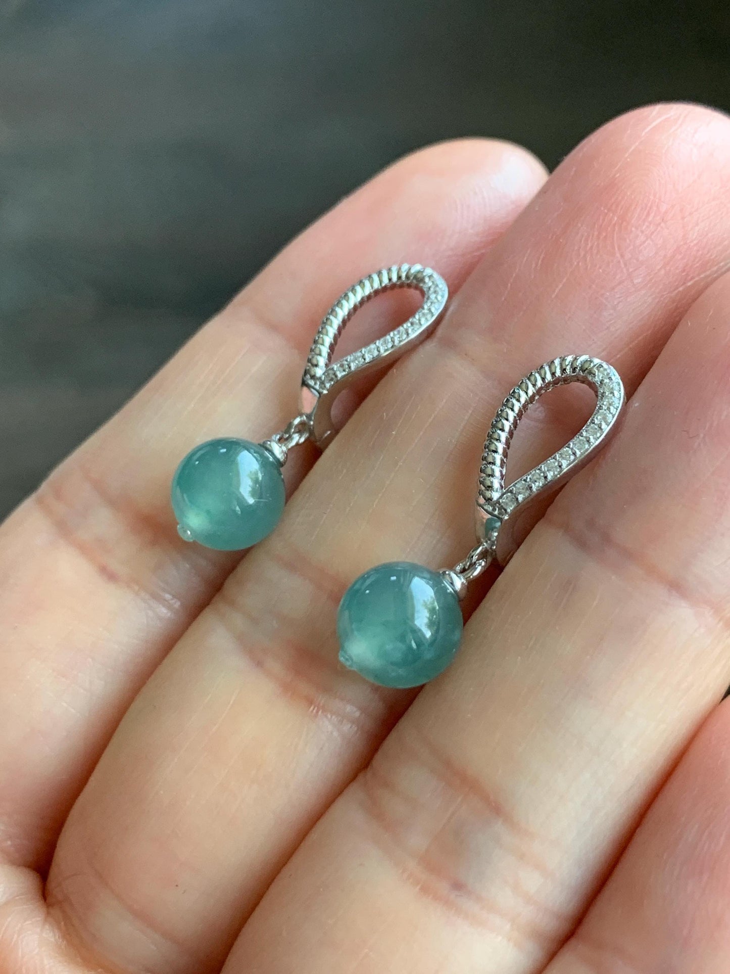 Natural Grade A Guatemalan Icy Highly Translucent Teal Blue Jadeite Beads Lever Back Dangle Earrings Sterling Silver 天然高冰危蓝翡翠圆珠耳钩 EBZ77A