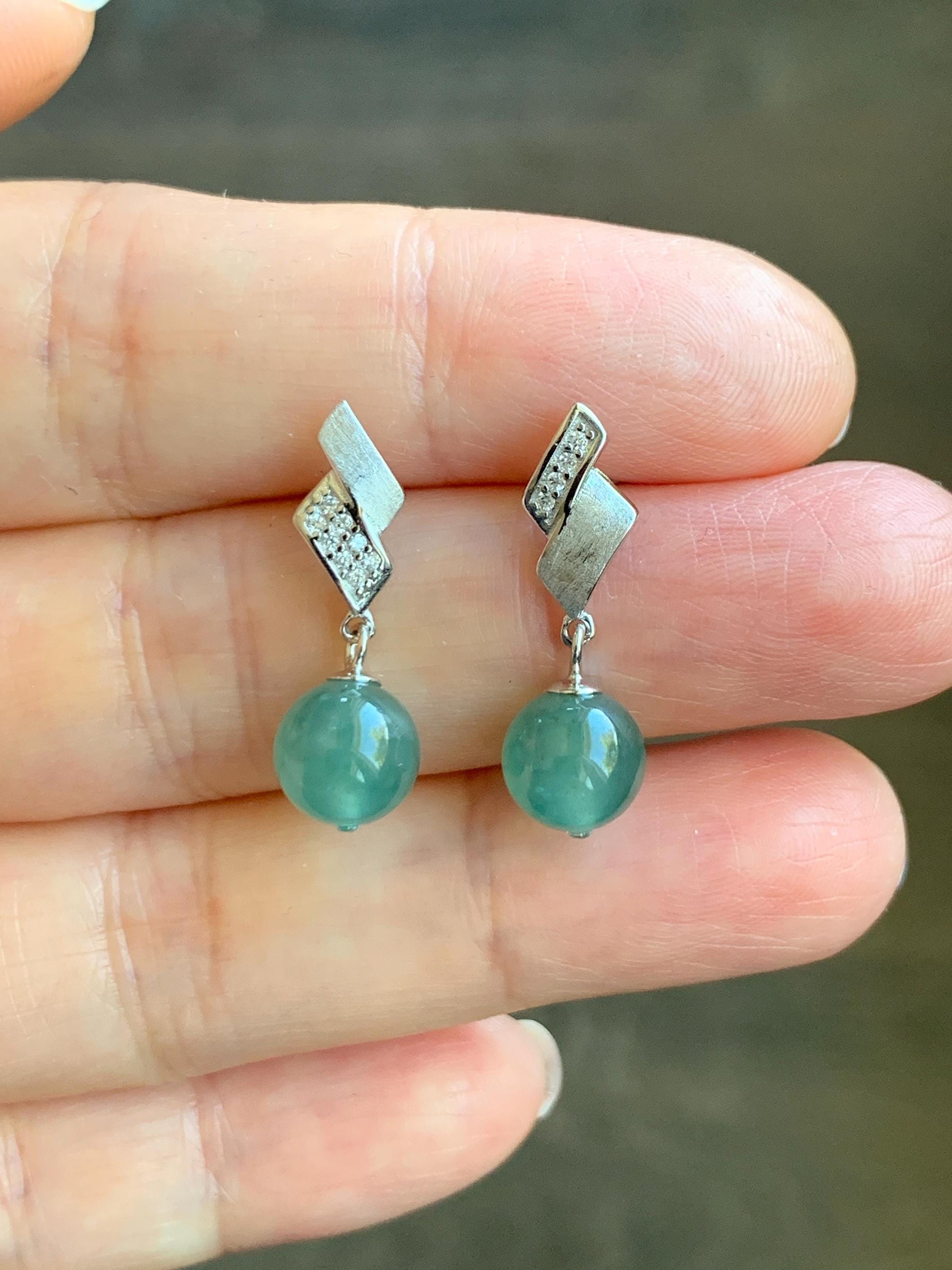 Natural Grade A Guatemalan Icy Highly Translucent Light Teal Green Jadeite Beads Stud Dangle Earrings Sterling Silver 天然冰危蓝绿翡翠圆珠耳钉 BPS77A