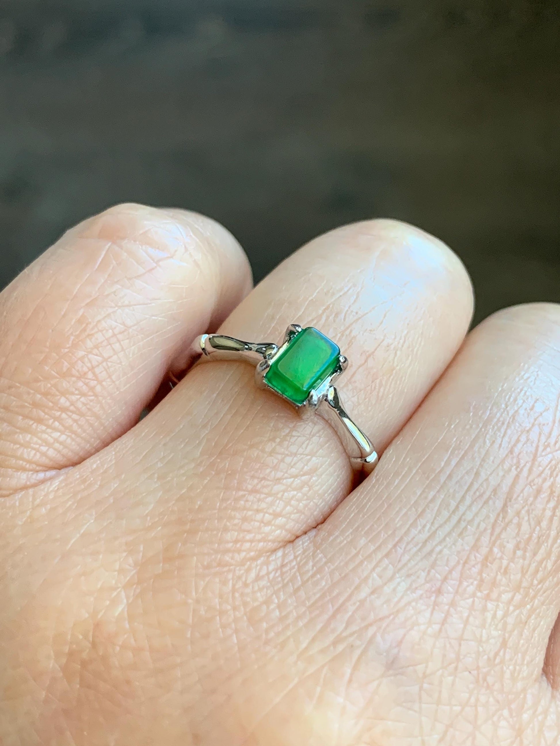 Natural Grade A Guatemalan Icy Translucent Vibrant Green Jadeite Bamboo Ring Sterling Silver Size Adjustable 天然冰危绿切割面翡翠竹节银镶戒指 ZJL55A