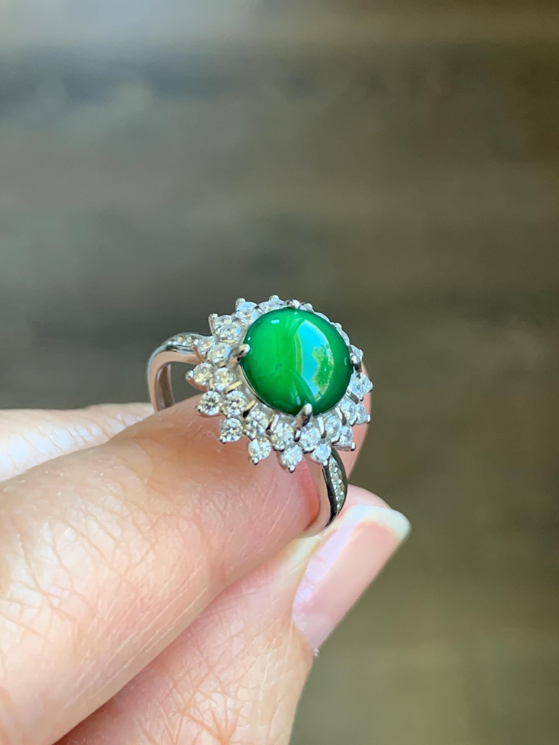 Natural Grade A Guatemalan Icy Translucent Vibrant Green Round Cabochon Jadeite Halo Ring Sterling Silver Size Adjustable 天然冰危绿翡翠银镶戒指 WLH110