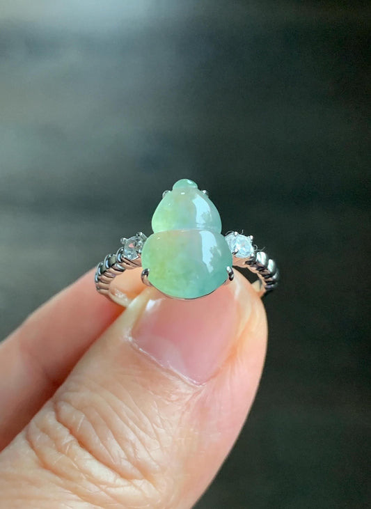 Certified Natural Grade A Icy Highly Translucent Gelatinous Light Green Jadeite Gourd Hulu Ring Sterling Silver size 7 天然正冰晴色翡翠葫芦镶嵌戒指 1502