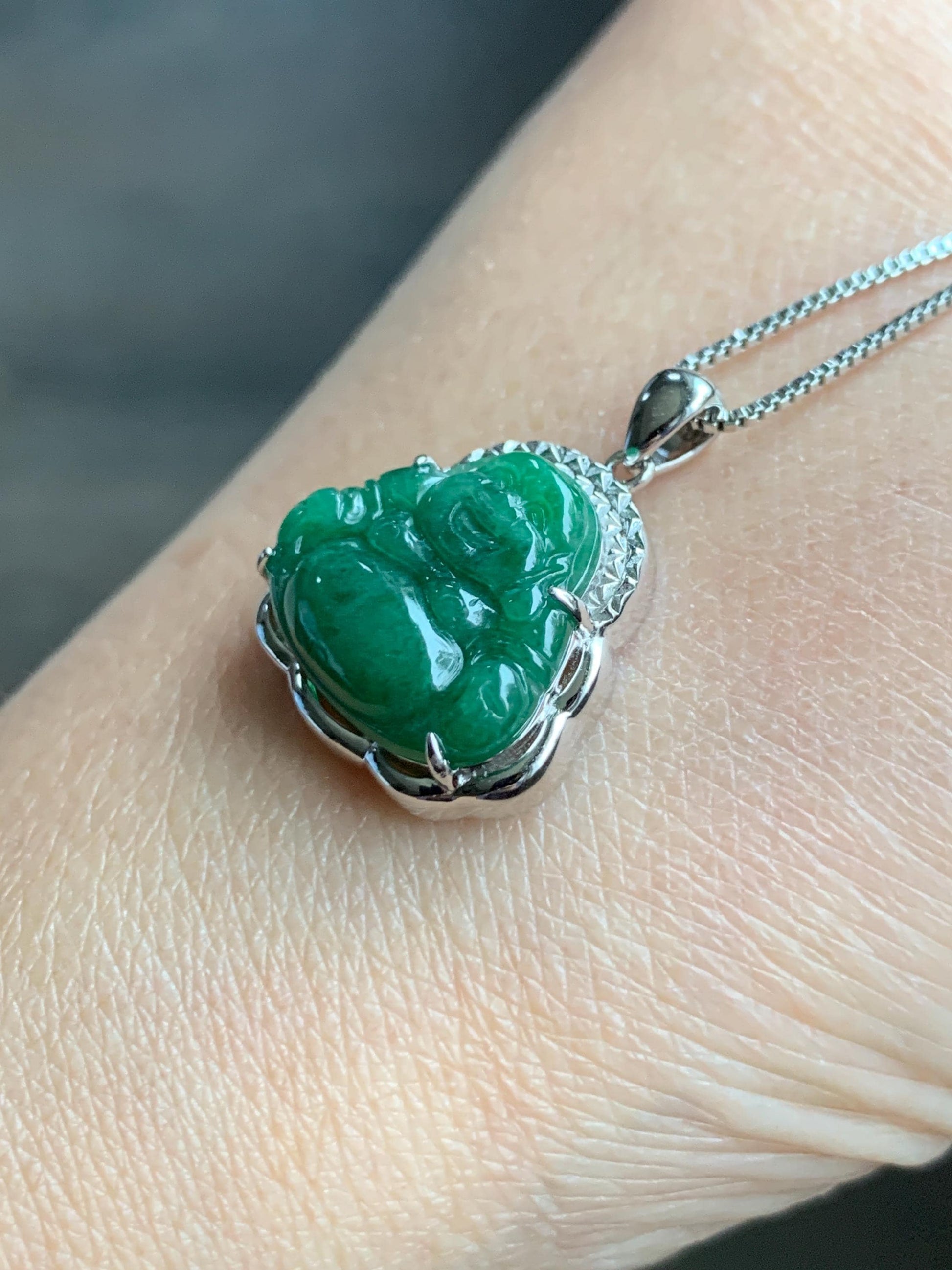 Certified Natural Grade A Icy Translucent Deep Green Jadeite Buddha Pendant Sterling Silver 2.94g 天然糯冰满绿翡翠小佛公镶嵌吊坠 8770