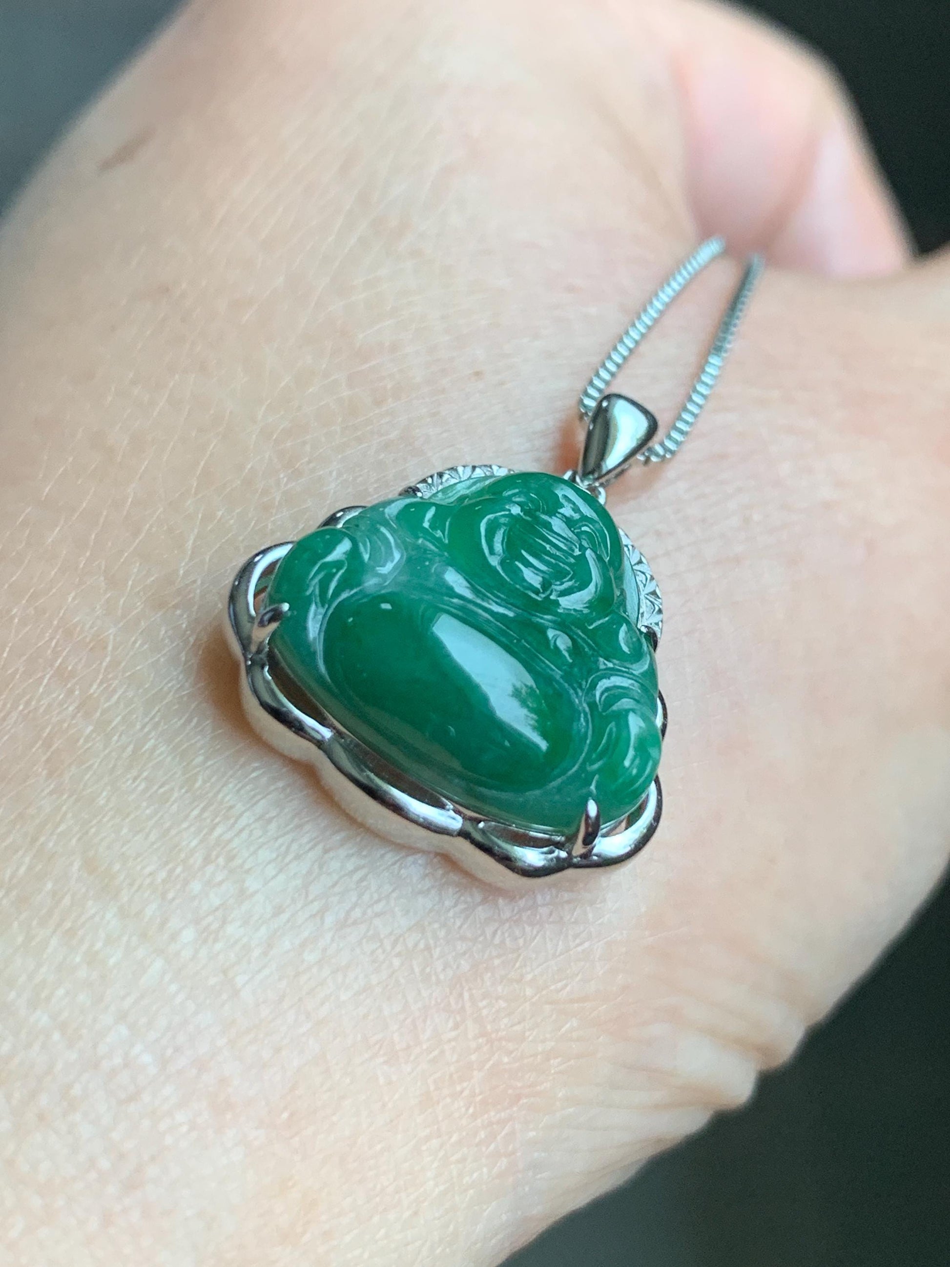 Certified Natural Grade A Icy Translucent Deep Green Jadeite Buddha Pendant Sterling Silver 3.35g 天然糯冰满绿翡翠小佛公镶嵌吊坠 8771