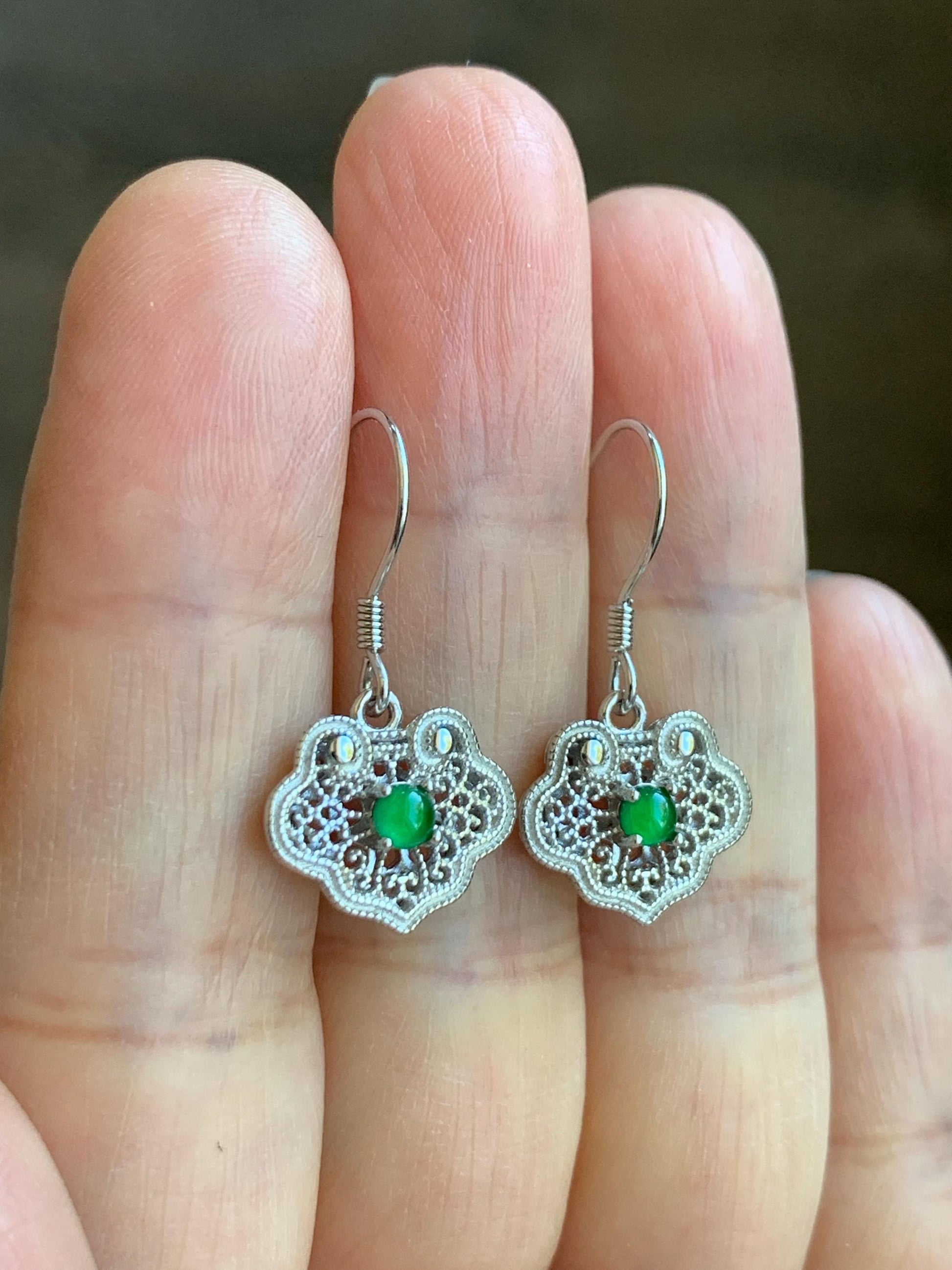 Natural Grade A Guatemalan Icy Translucent Vibrant Green Jade Jadeite Ruyi Dangle Earrings Sterling Silver 天然冰危绿翡翠蛋面如意银镶耳钩 LRY59