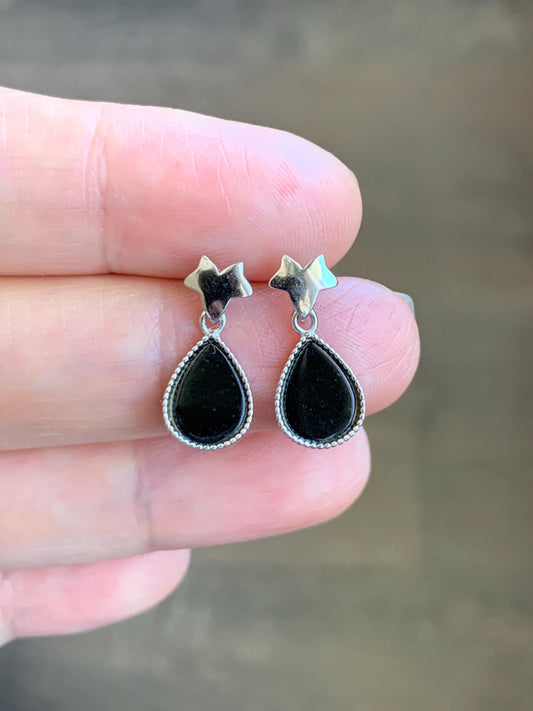 Natural Grade A Translucent Black Jade Jadeite Teardrop Design Stud Earrings Sterling Silver & Rose Gold Finish 天然透绿墨翠翡翠水滴银镶耳钉 SDM110