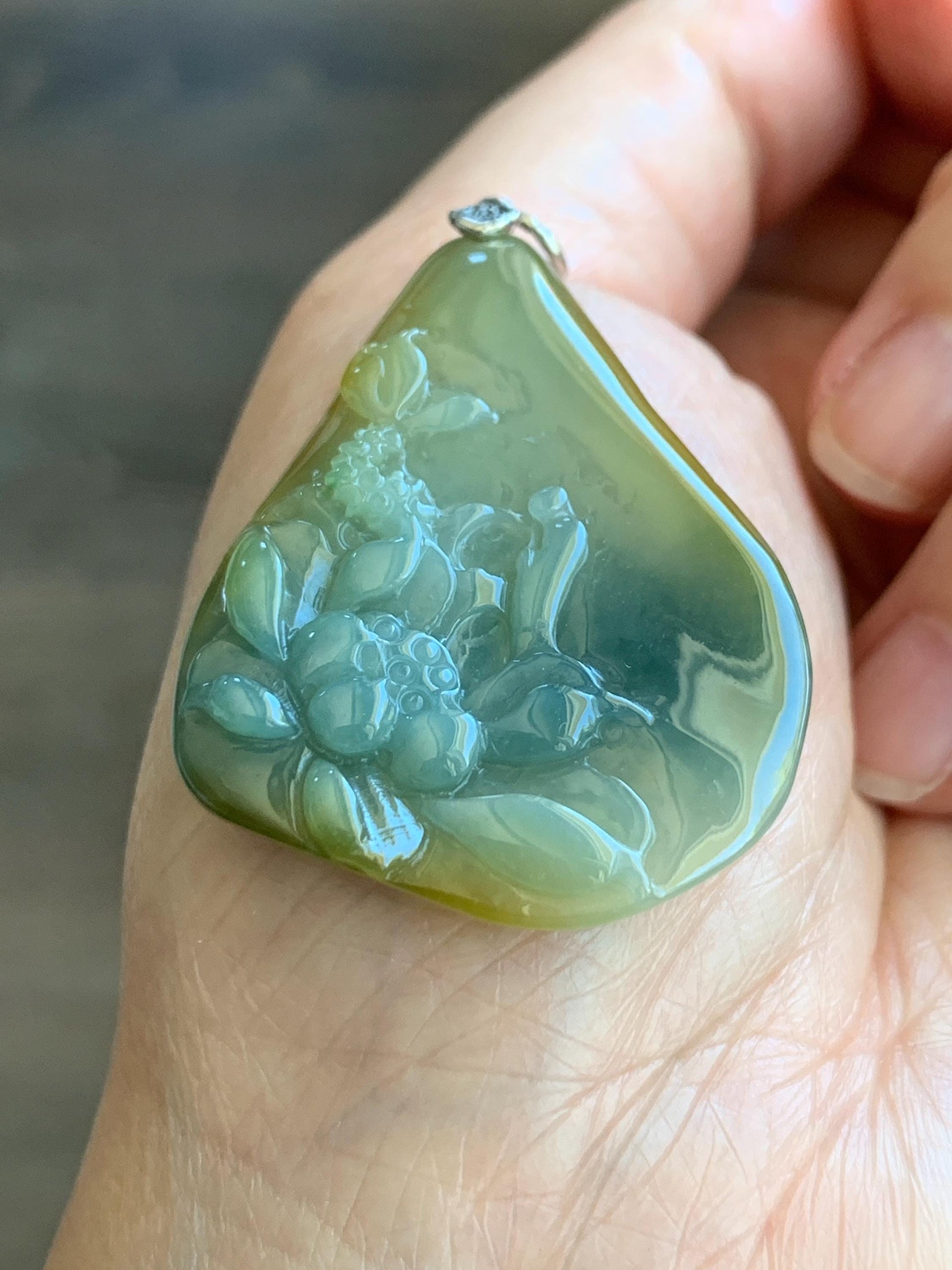 Natural Guatemalan Icy Translucent Dusty Blue Yellow Marbled Jadeite Lotus Flower Meditating Monk Pendant Sterling Silver 天然冰危蓝加黄翡翠莲花悟道吊坠