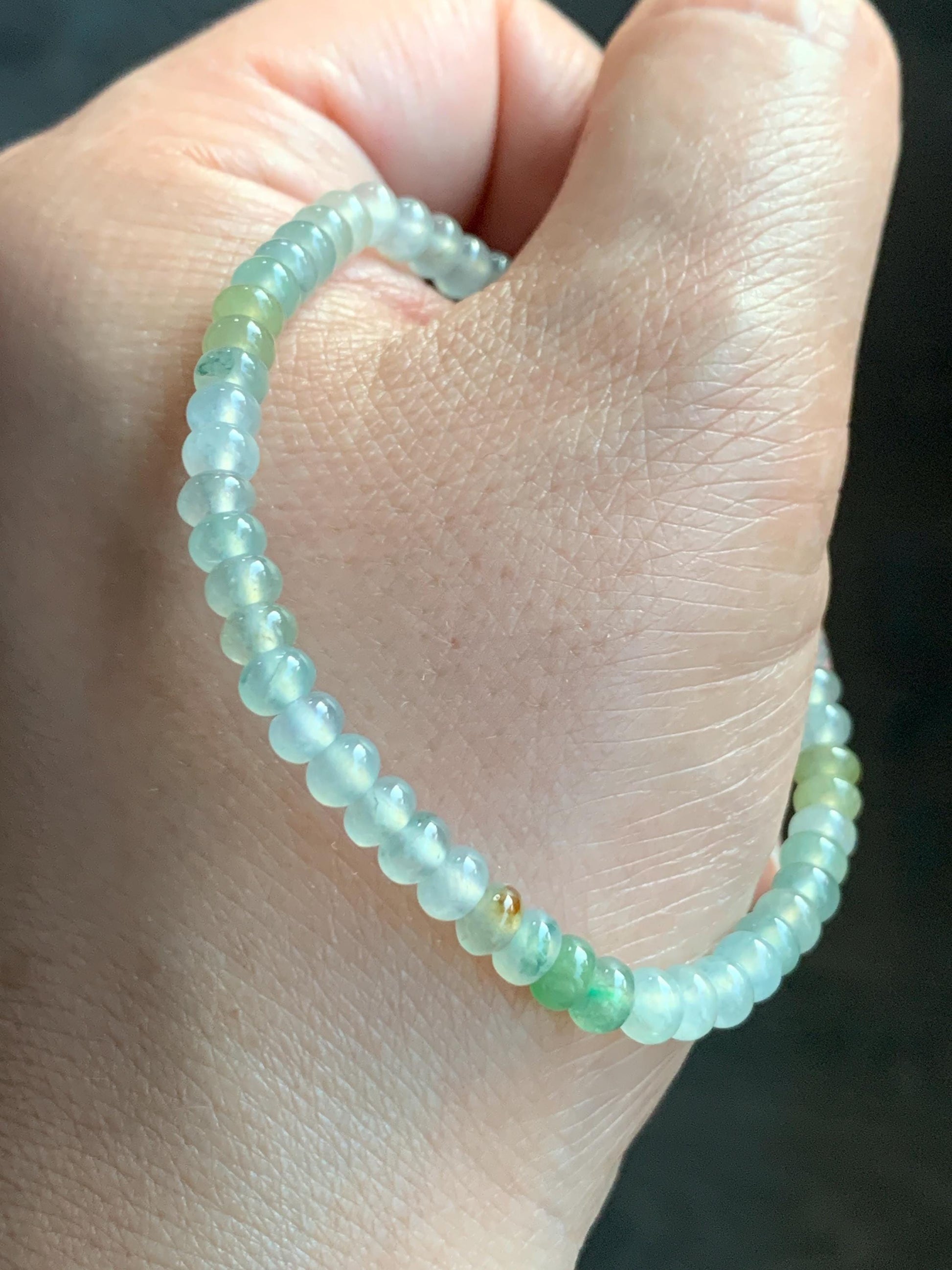 Natural Grade A Icy Highly Translucent Pastel Green Jadeite Petite Drum Beads Barrel Bead Beaded Bracelet 6.5” 8g 天然冰胶起光晴底翡翠小鼓珠桶珠手串 BQT242