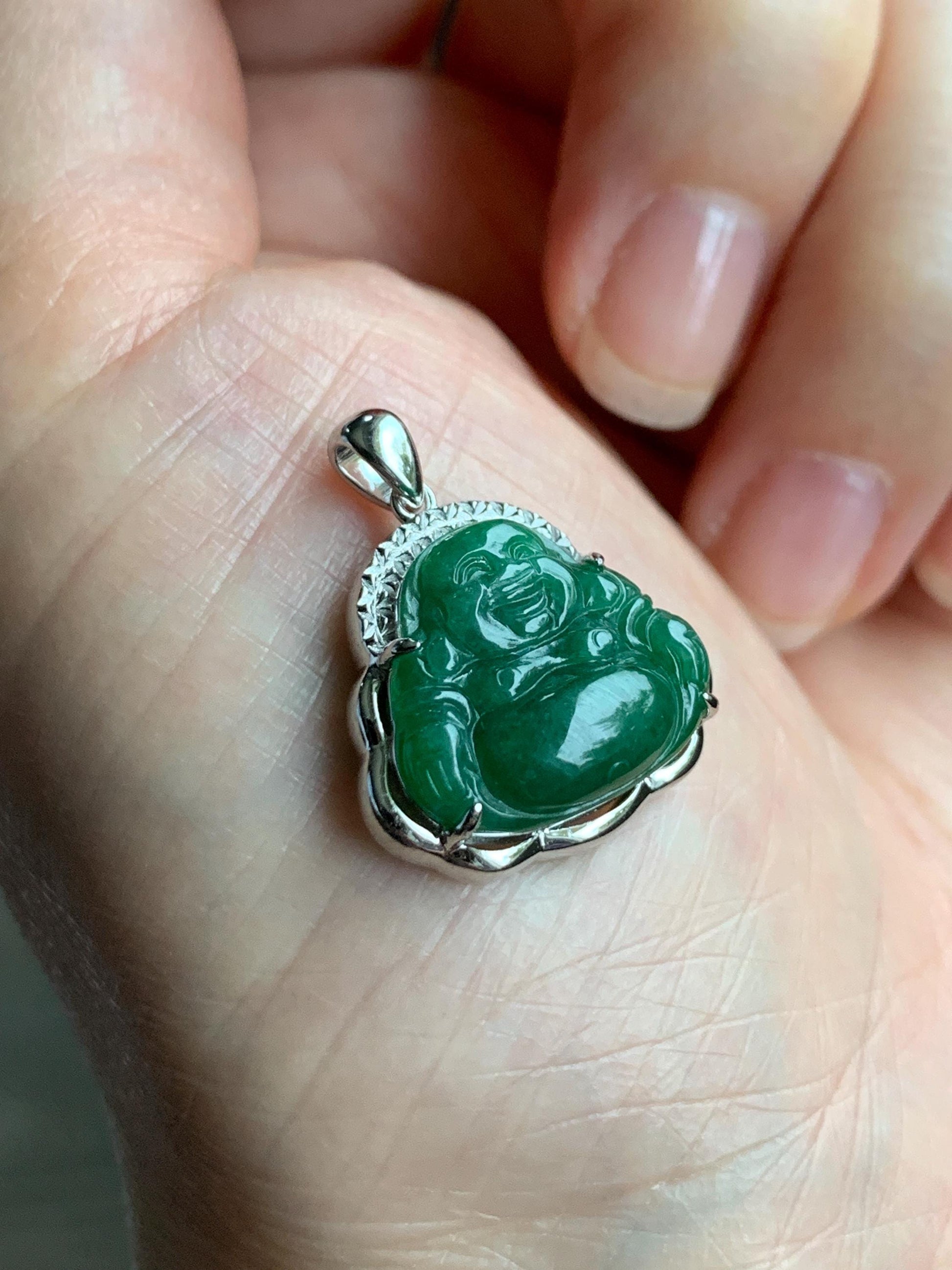 Certified Natural Grade A Icy Translucent Deep Green Jadeite Buddha Pendant Sterling Silver 2.94g 天然糯冰满绿翡翠小佛公镶嵌吊坠 8770