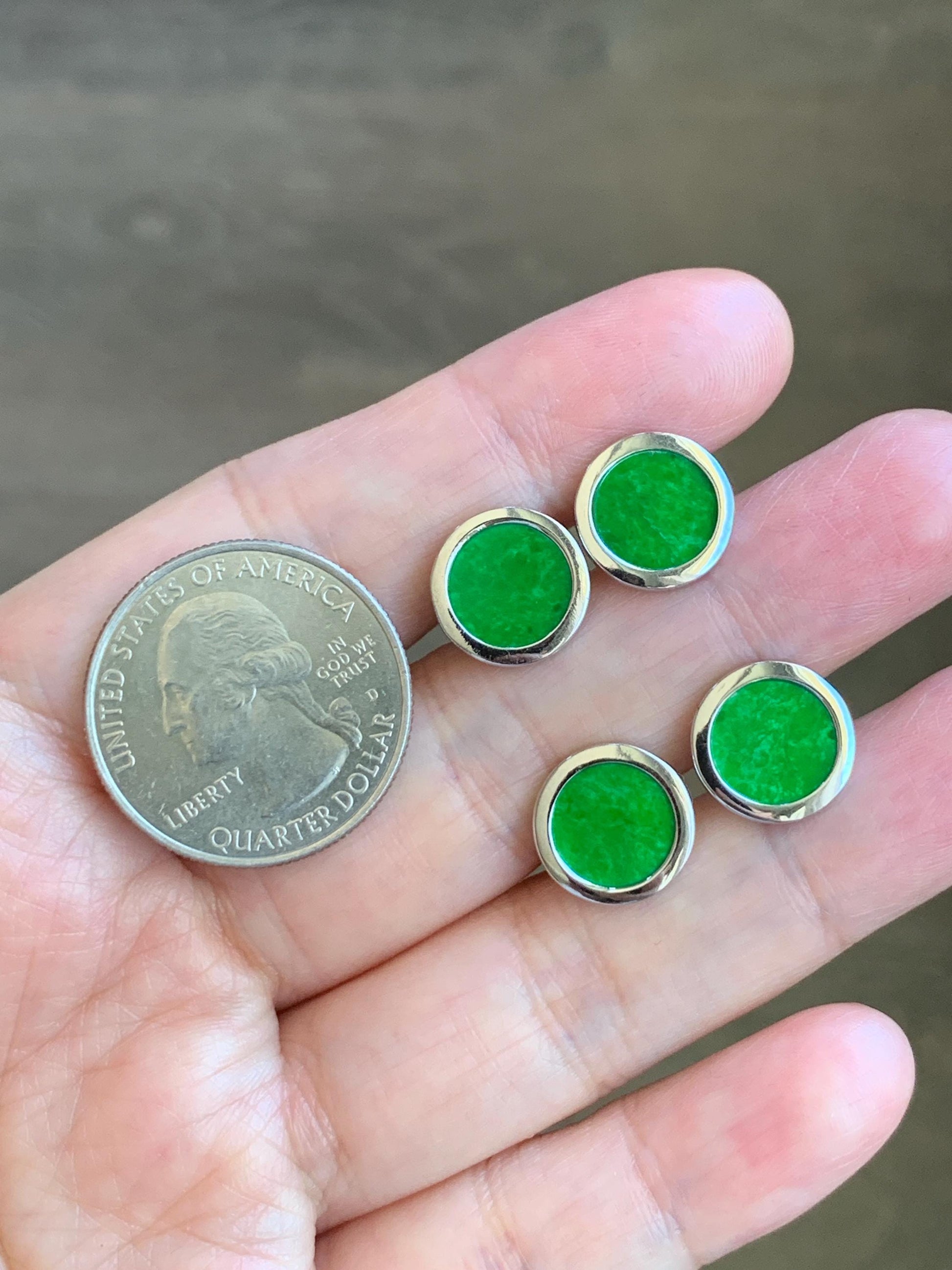 Natural Grade A Translucent Vibrant Green Jade Jadeite Coin Stud Earrings S925 Sterling Silver天然阳绿花青翡翠银镶圆耳钉 HQR-S