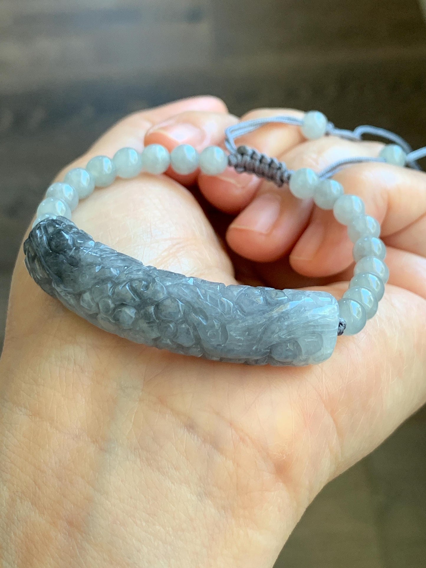 Natural Grade A Icy Translucent Wuji Jadeite Engraved Birds & Flower Cuff Wuji Beads Beaded Rope Bracelet 6.75” 21g 天然冰乌鸡翡翠仿古雕手牌手串 XQW139