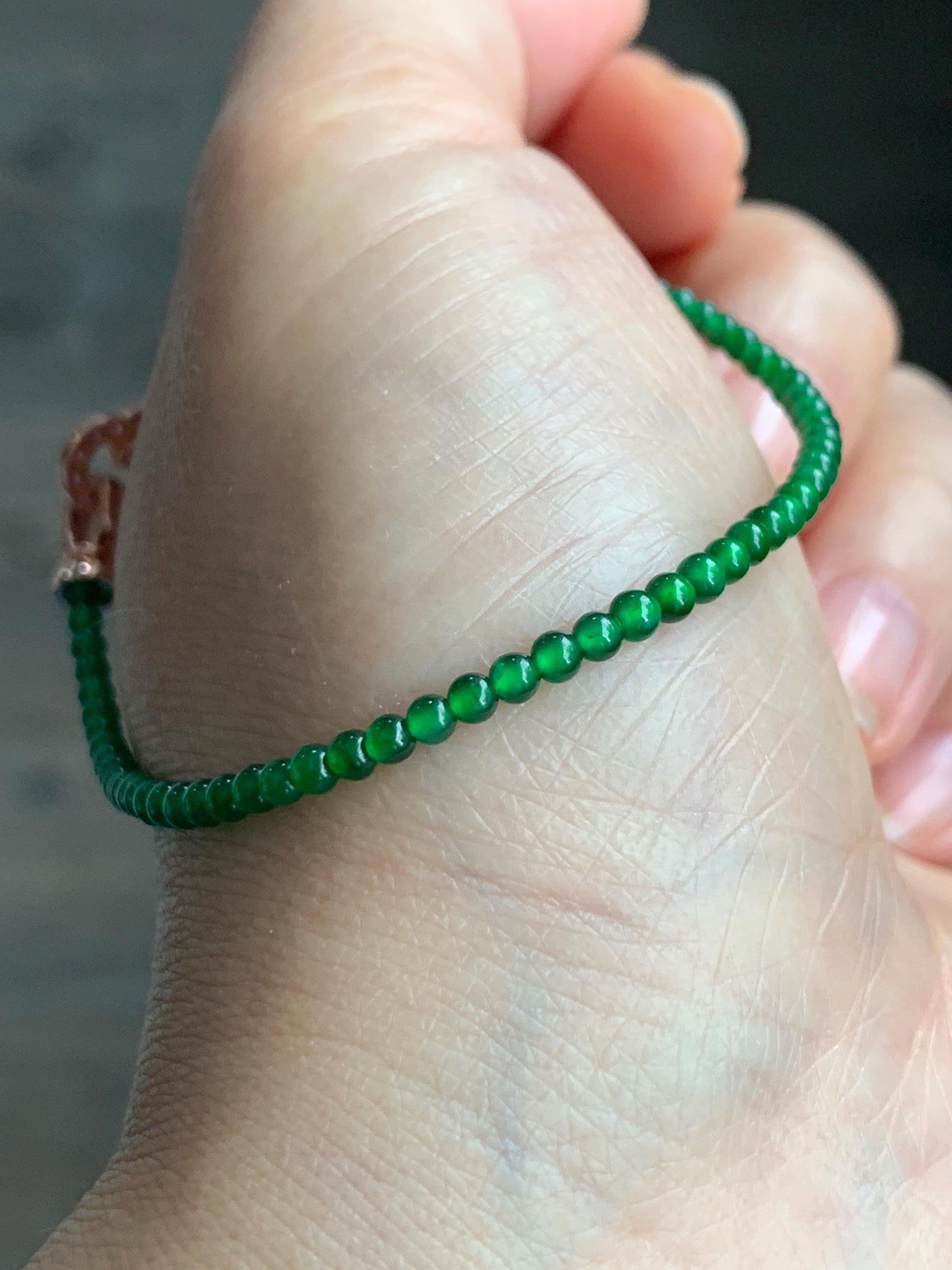 Natural Grade A Guatemalan Icy Highly Translucent Vibrant Green Jadeite Petite Beads Beaded Bracelet 7” 2.7mm 3g 天然高冰危绿翡翠小卡圆珠手串 KJ500