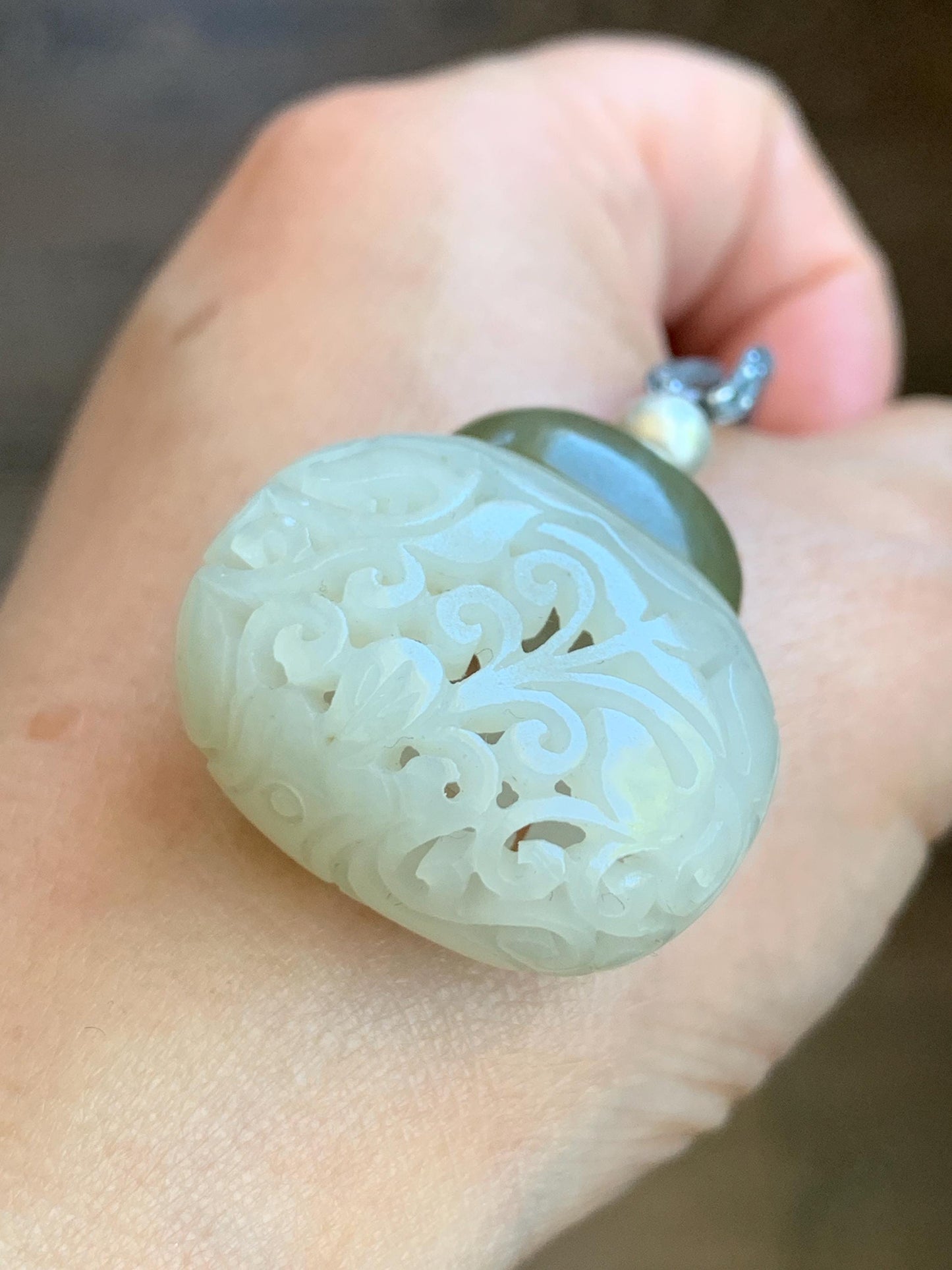 Natural Translucent Icy White & Green Nephrite Jade Openwork Engraved Locket Pendant Rope Necklace Adjustable 25” 14g 天然和田玉白玉镂空雕花瓶项链 HTY-Y