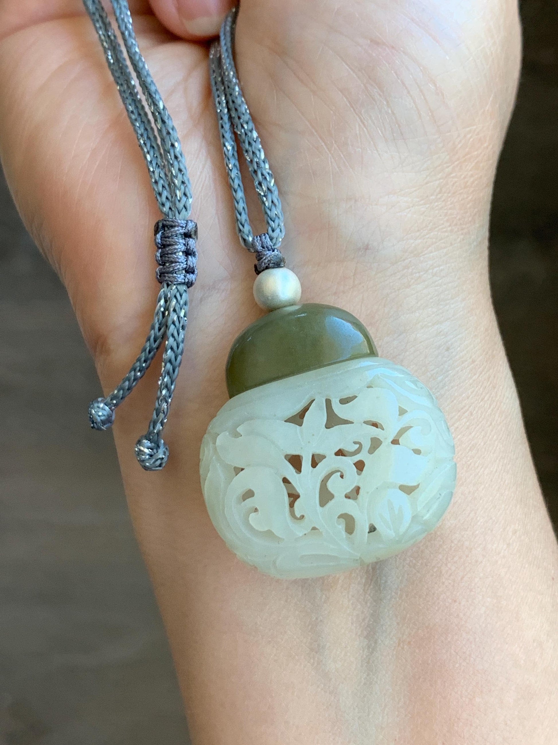 Natural Translucent Icy White & Green Nephrite Jade Openwork Engraved Locket Pendant Rope Necklace Adjustable 25” 14g 天然和田玉白玉镂空雕花瓶项链 HTY-Y