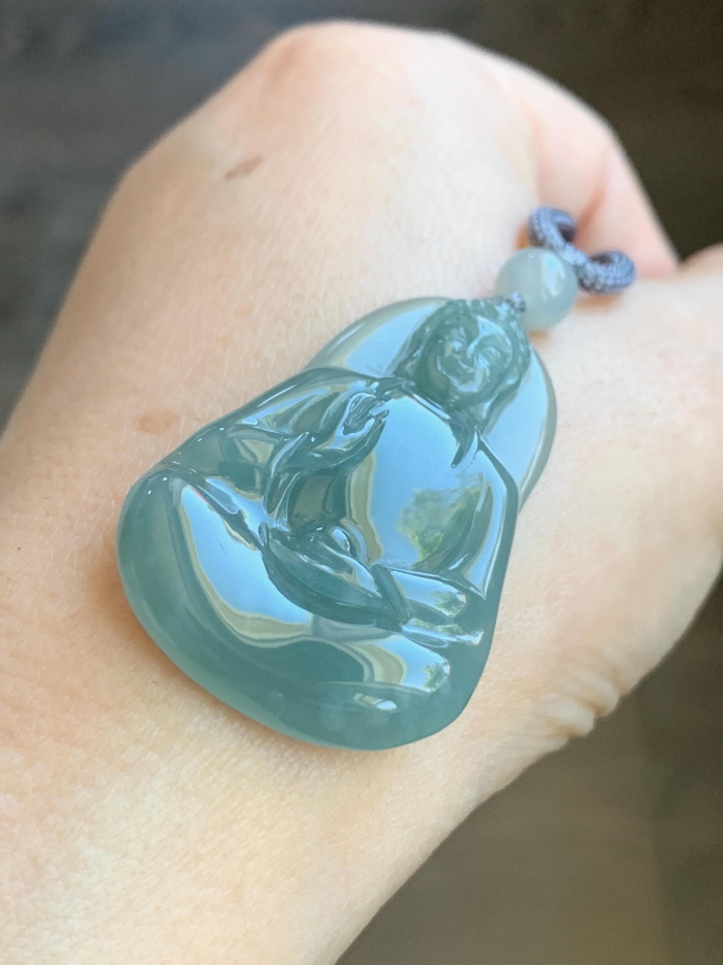 Natural Grade A Guatemalan Icy Translucent Gelatinous Dusty Blue Jadeite Carved Guanyin Pendant Rope Necklace 25” 12g 天然冰胶危浅蓝翡翠素衣观音吊坠 SYG110