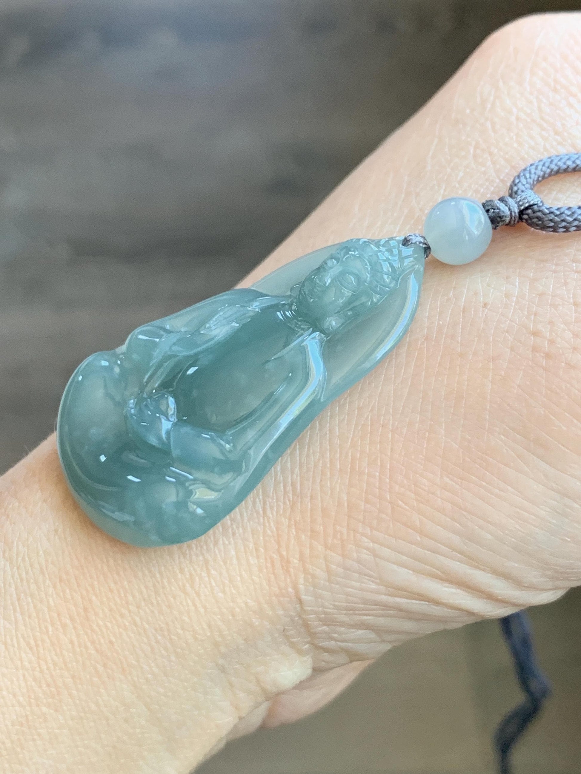 Natural Grade A Guatemalan Icy Translucent Gelatinous Dusty Blue Jadeite Carved Guanyin Pendant Rope Necklace 25” 12g 天然冰胶危浅蓝翡翠素衣观音吊坠 SYG110