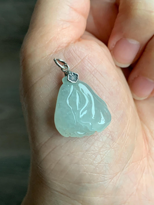 Natural Grade A Icy Translucent Gelatinous Pastel Green Jadeite Carved Cabbage Pendant Sterling Silver 5g 天然冰胶晴底翡翠白菜吊坠 MBC360