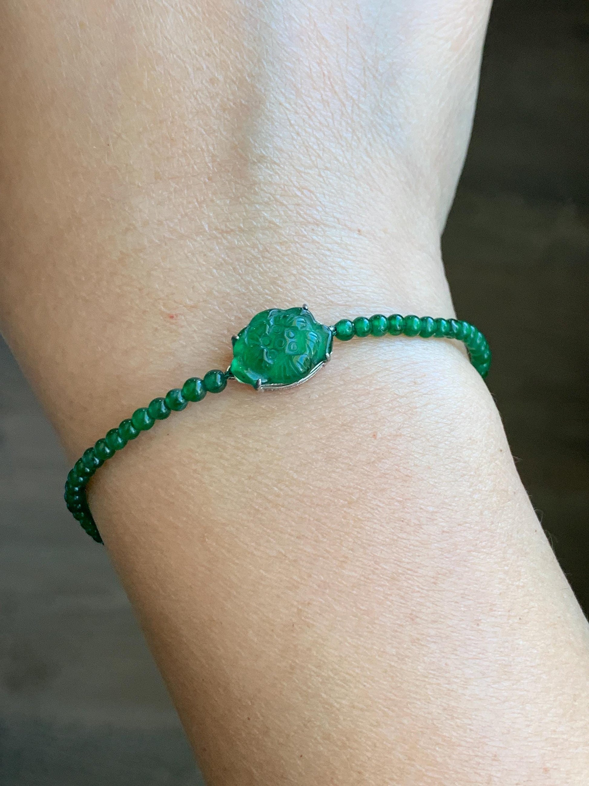 Natural Guatemalan Icy Translucent Vibrant Green Jadeite Lotus Flower Petite Beaded Bracelet 6.75” Sterling Silver 3g 天然冰危绿翡翠莲花小圆珠手串 LHX400