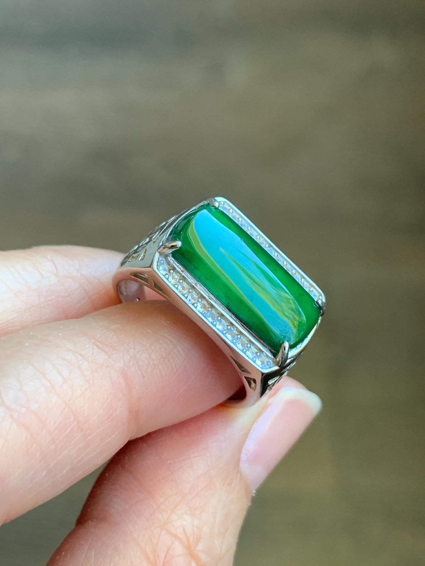 Certified Natural Grade A Guatemalan Icy Highly Translucent Vibrant Green Jadeite Saddle Ring Sterling Silver Adjustable 天然冰危绿翡翠马鞍银镶戒指 1505