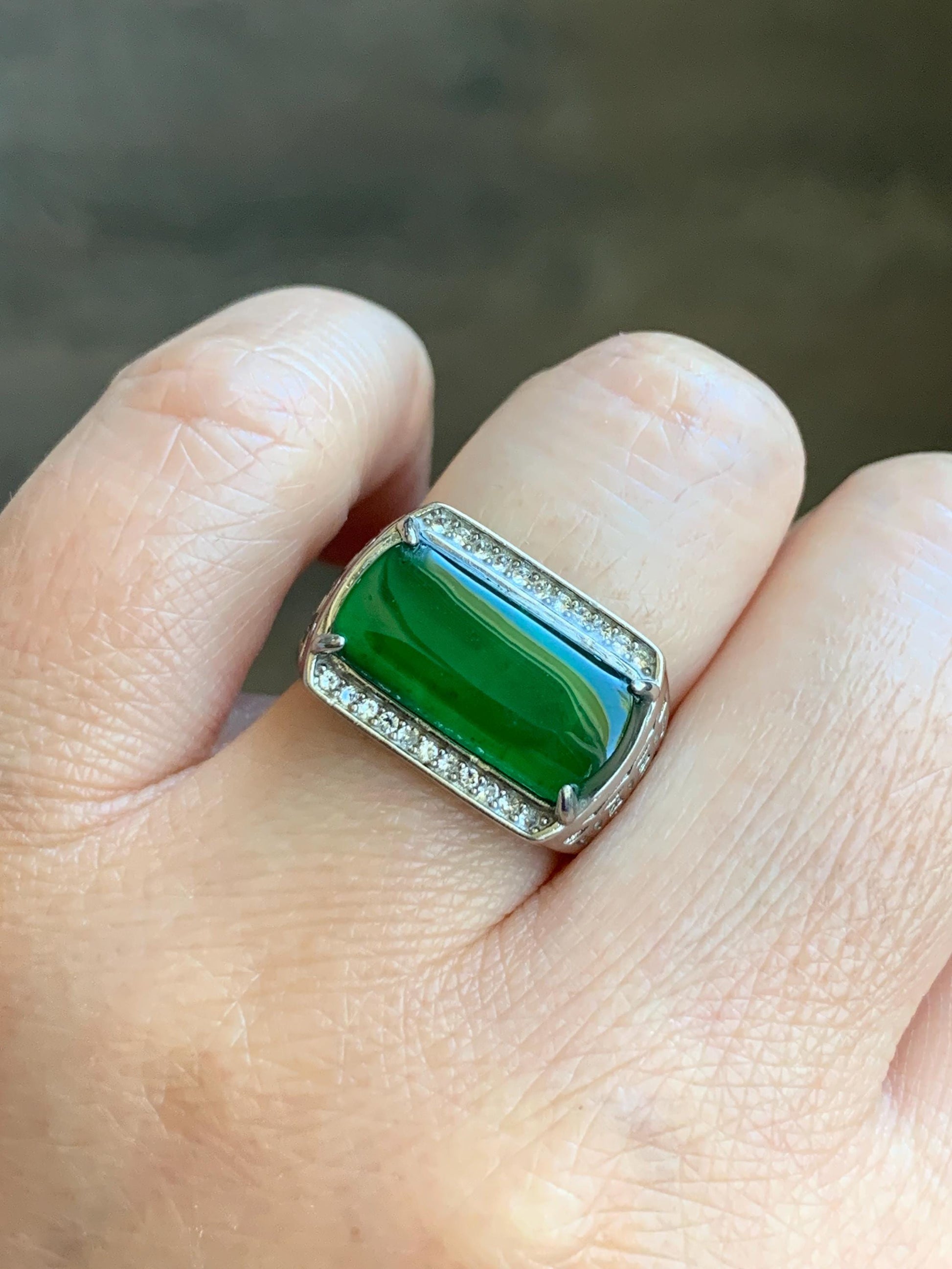 Certified Natural Grade A Guatemalan Icy Highly Translucent Vibrant Green Jadeite Saddle Ring Sterling Silver Adjustable 天然冰危绿翡翠马鞍银镶戒指 1505