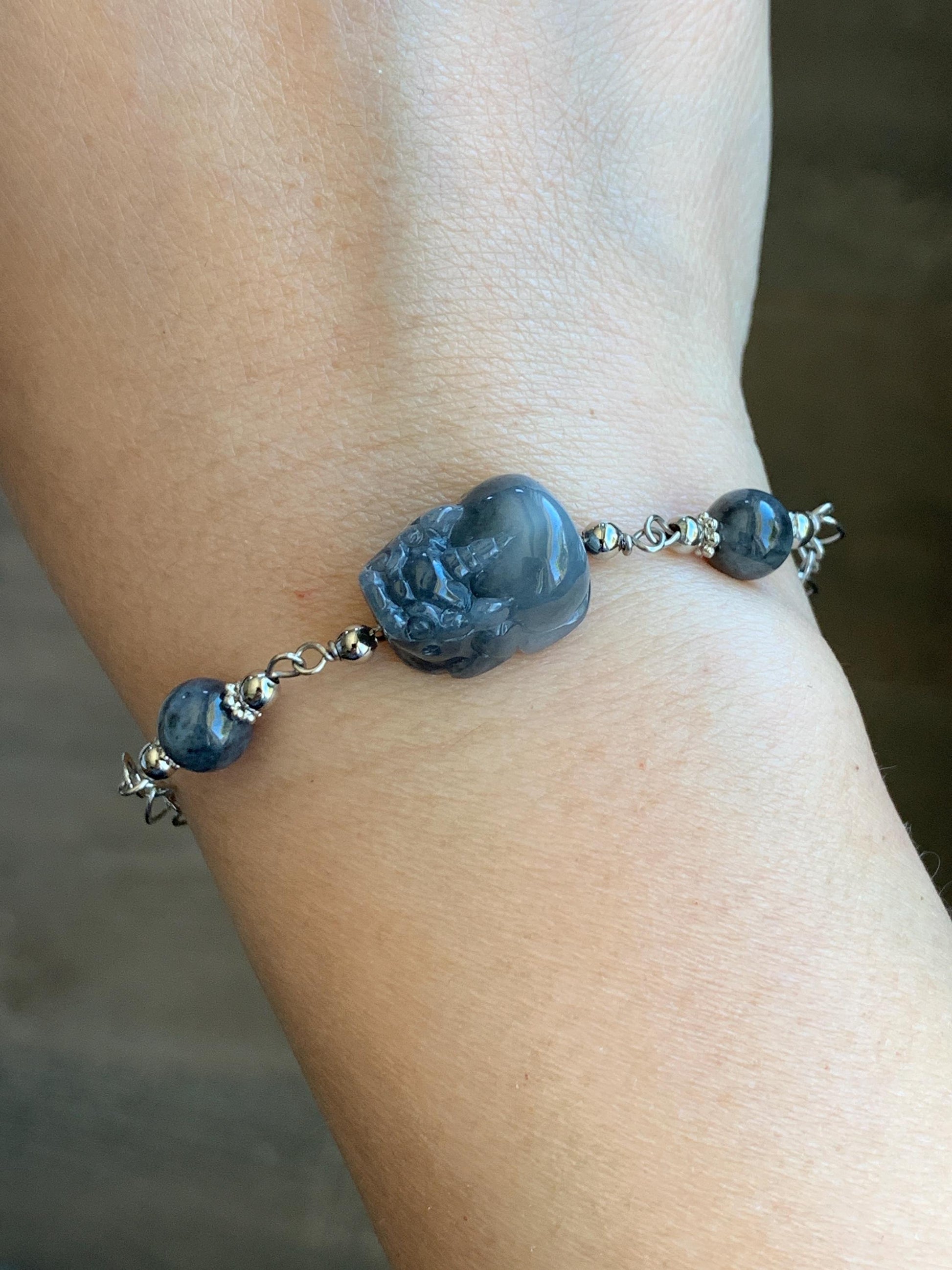 Natural Grade A Translucent Wuji Jadeite Carved Pixiu & Beads Chain Bracelet 14K White Gold Plated adjustable 7.5” 天然乌鸡翡翠貔貅14K包金手链 WPX50