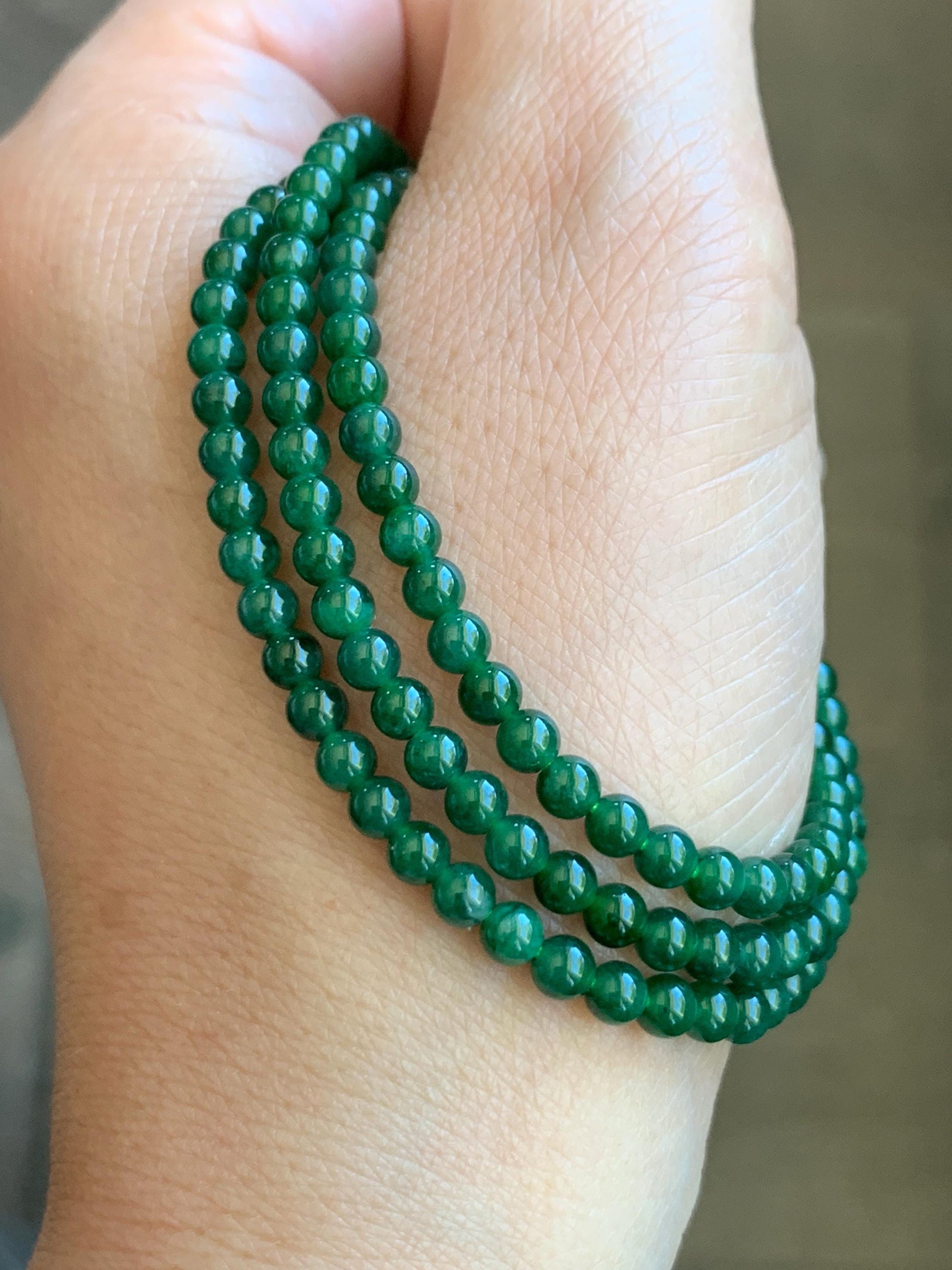 Certified Grade A Natural Guatemalan Icy Translucent Intense Green Jadeite Petite Beads Beaded Necklace 3.8mm 21” 14g 天然冰危绿翡翠小圆珠项链 1699