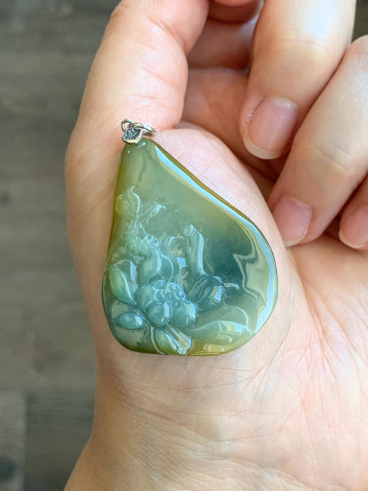 Natural Guatemalan Icy Translucent Dusty Blue Yellow Marbled Jadeite Lotus Flower Meditating Monk Pendant Sterling Silver 天然冰危蓝加黄翡翠莲花悟道吊坠