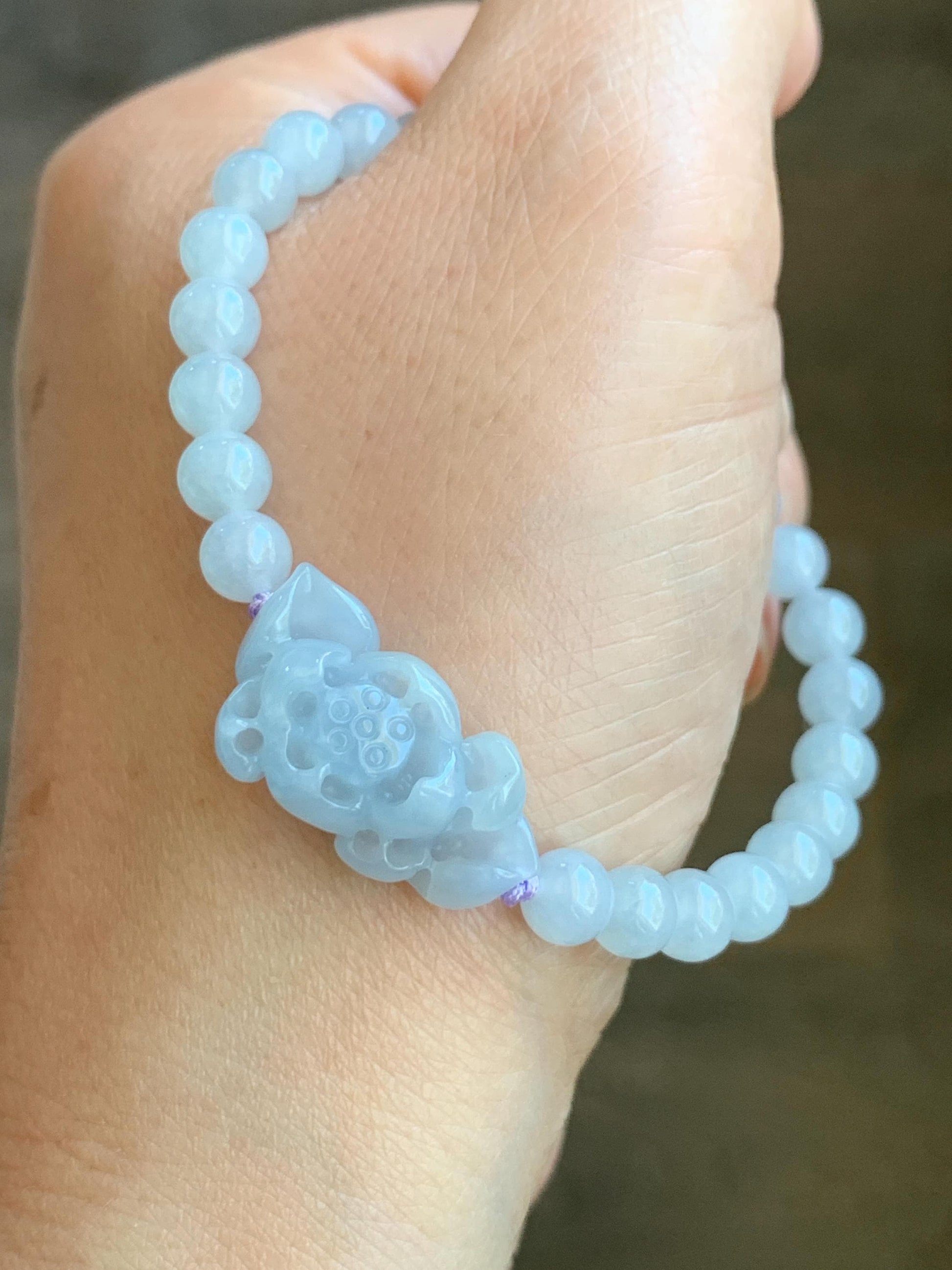 Natural Grade A Icy Translucent Gelatinous Pastel Purplish Blue Jade Jadeite Lotus Flower Beaded Bracelet 6.75" 12g 天然冰淡蓝紫底翡翠莲花圆珠手串 DLZ-A