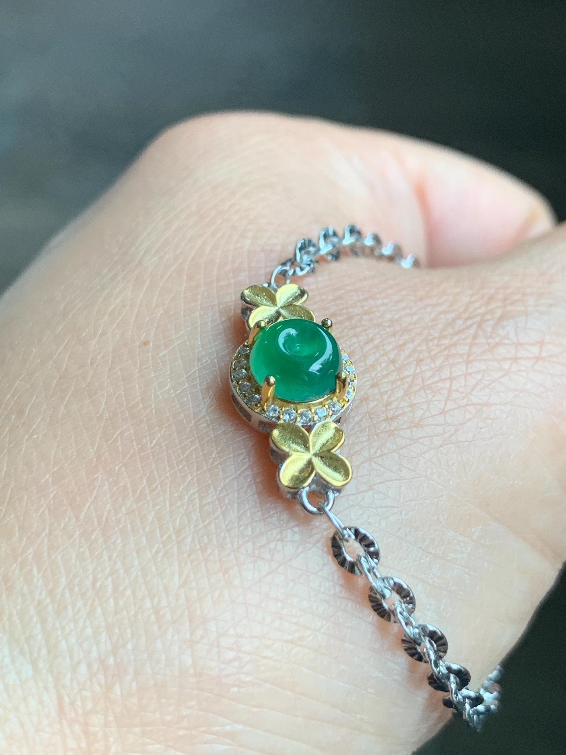 Natural Guatemalan Icy Translucent Vibrant Green Jadeite Mini Ping An Kou Donut Chain Bracelet Sterling Silver 天然冰危绿翡翠迷你平安扣银手链 PAL128J