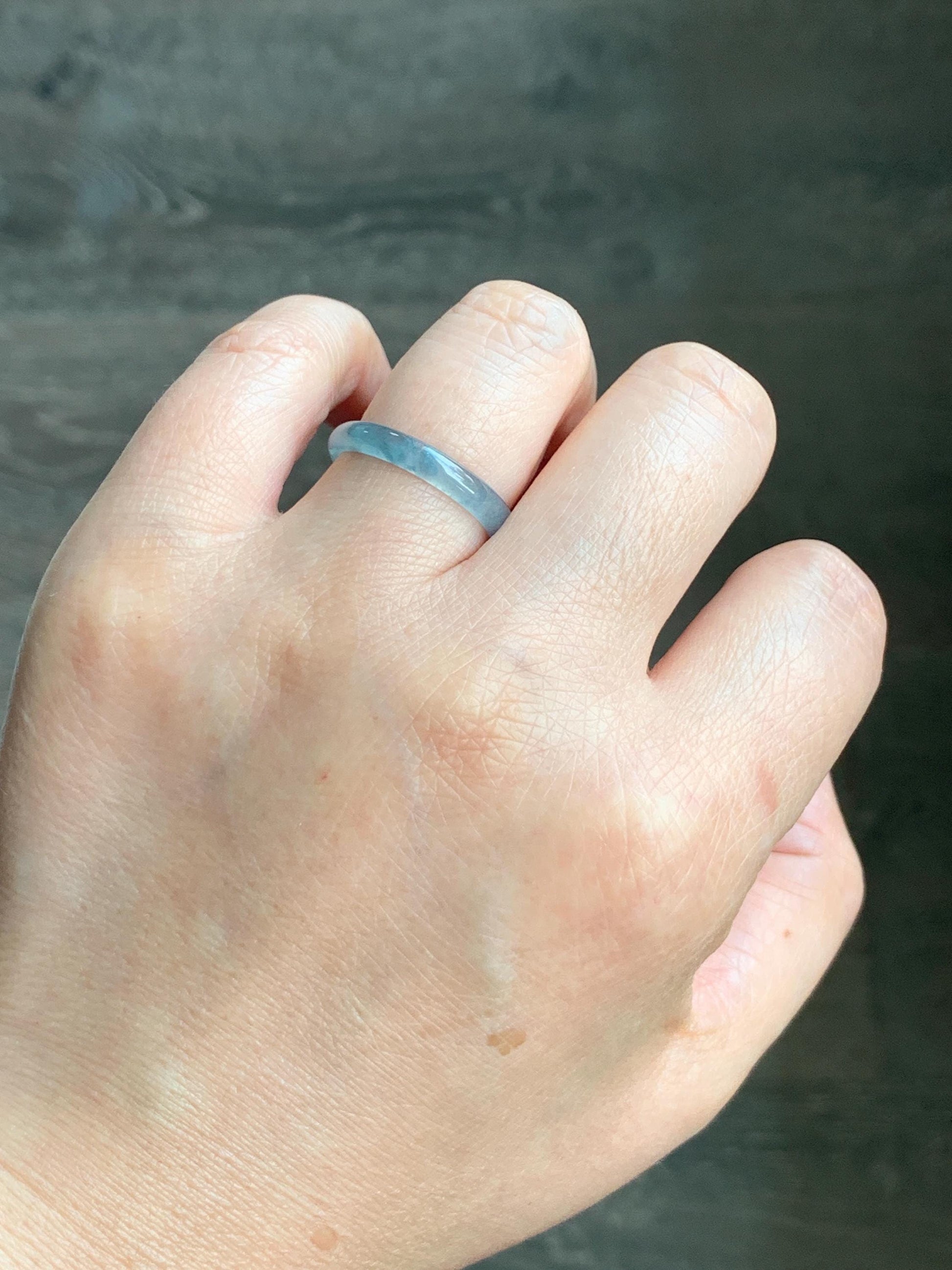 Natural Grade A Guatemalan Icy Highly Translucent Gelatinous Pastel Blue & Blue Marbled Jadeite Band Ring Size 7.75 天然冰危浅蓝起光飘蓝花翡翠戒圈 PLH68