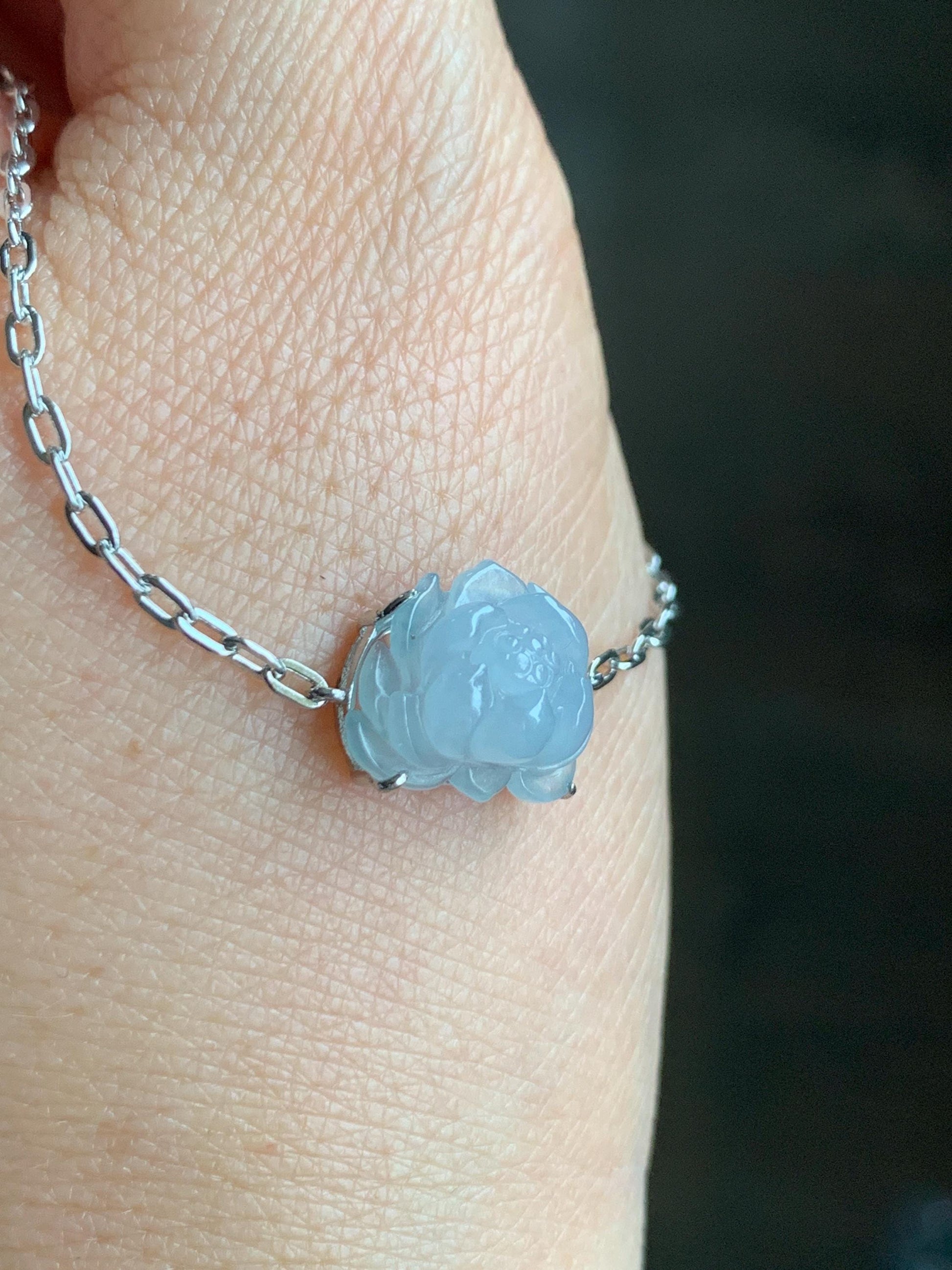 Natural Grade A Icy Translucent Pastel Purplish Blue Jadeite Lotus Flower Chain Bracelet Sterling Silver 6.75”-8” 3g 天然冰胶淡紫翡翠莲花银镶手链 LHY228A
