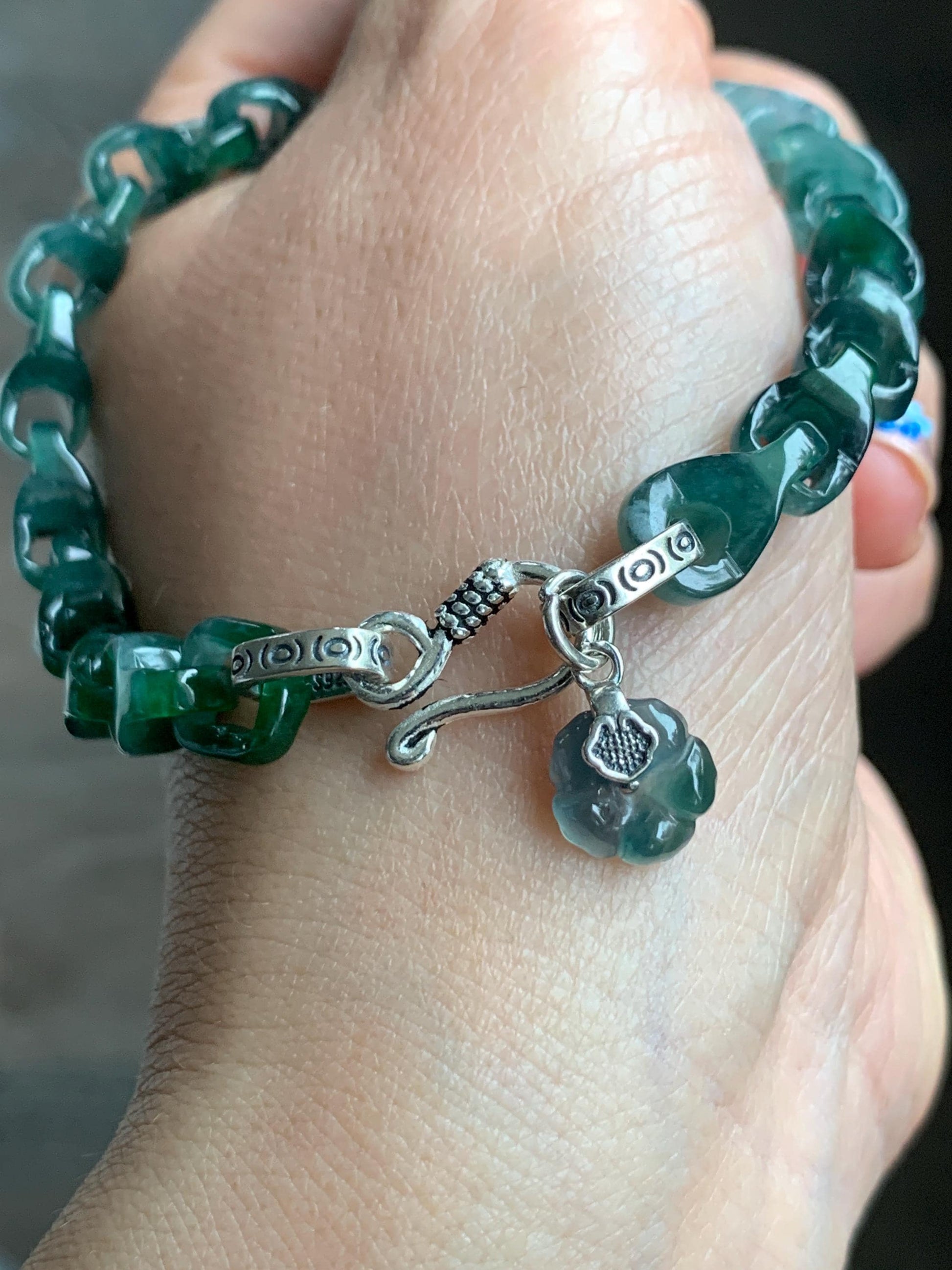 Certified Natural Guatemalan Icy Translucent Jadeite Carved Interlocking Dragon Bone Link Bracelet Sterling Silver 7.5” 天然冰胶危起光翡翠龙骨链手链 9960