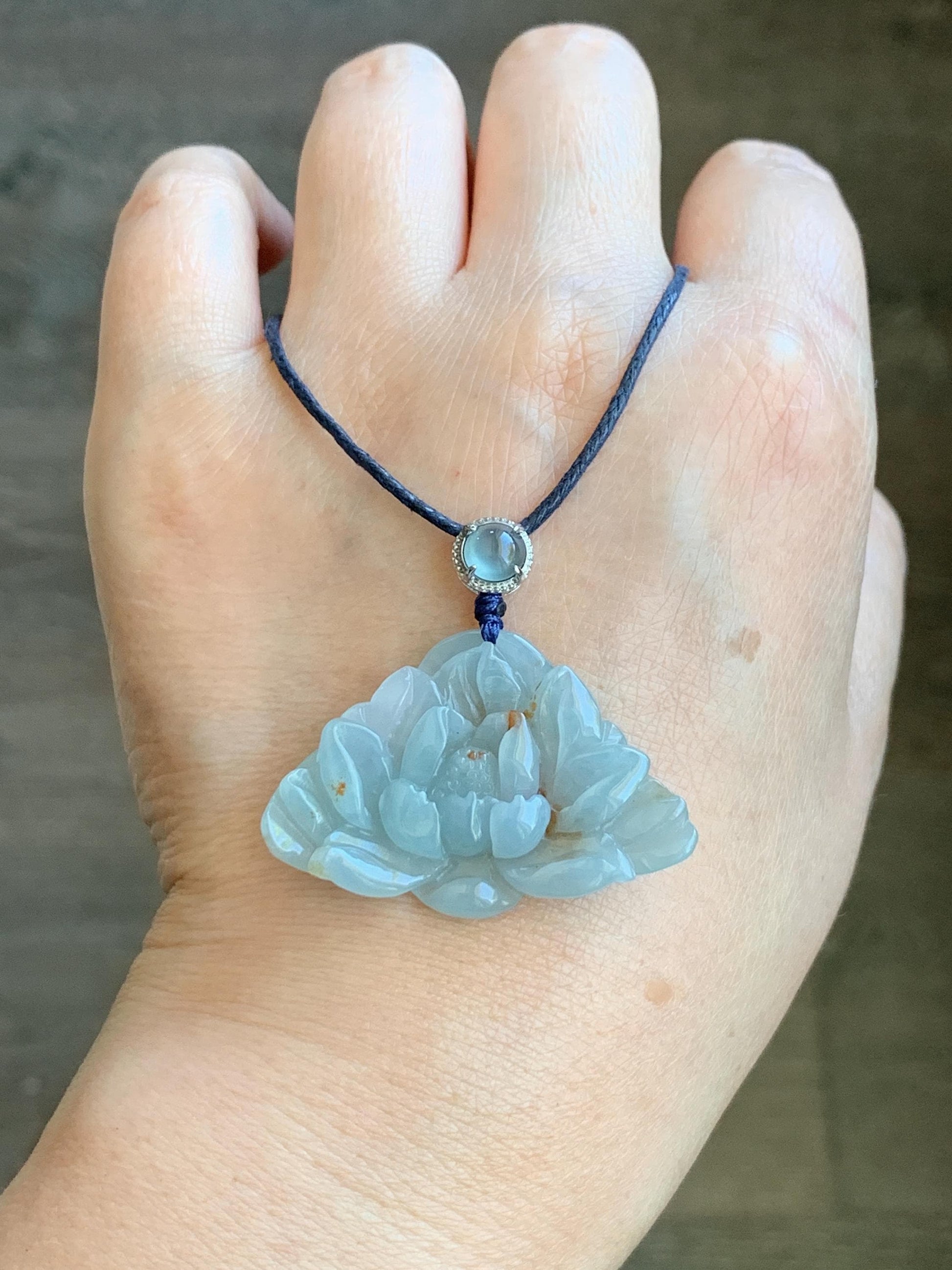 Natural Grade A Icy Translucent Pastel Blue Golden Brown Marbled Jadeite Lotus Flower Rope Necklace Sterling Silver 27" 9g 天然冰胶淡蓝撒金翡翠莲花吊坠 B