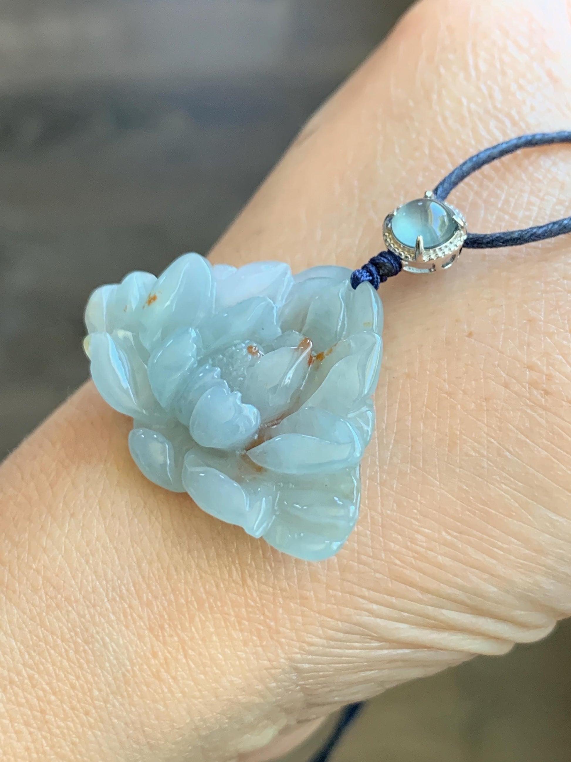 Natural Grade A Icy Translucent Pastel Blue Golden Brown Marbled Jadeite Lotus Flower Rope Necklace Sterling Silver 27" 9g 天然冰胶淡蓝撒金翡翠莲花吊坠 B