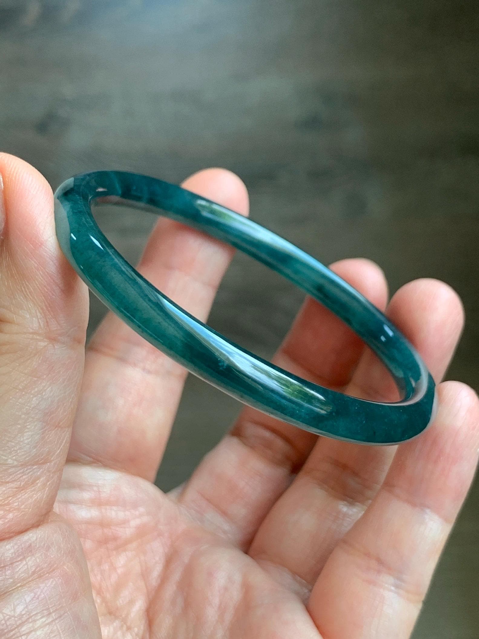 Certified Natural Grade A Guatemalan Icy Translucent Gelatinous Dark Teal Green Jade Jadeite Slim Bangle 57.57mm 19.9g 天然老种冰胶危蓝绿翡翠细圆条手镯 9969