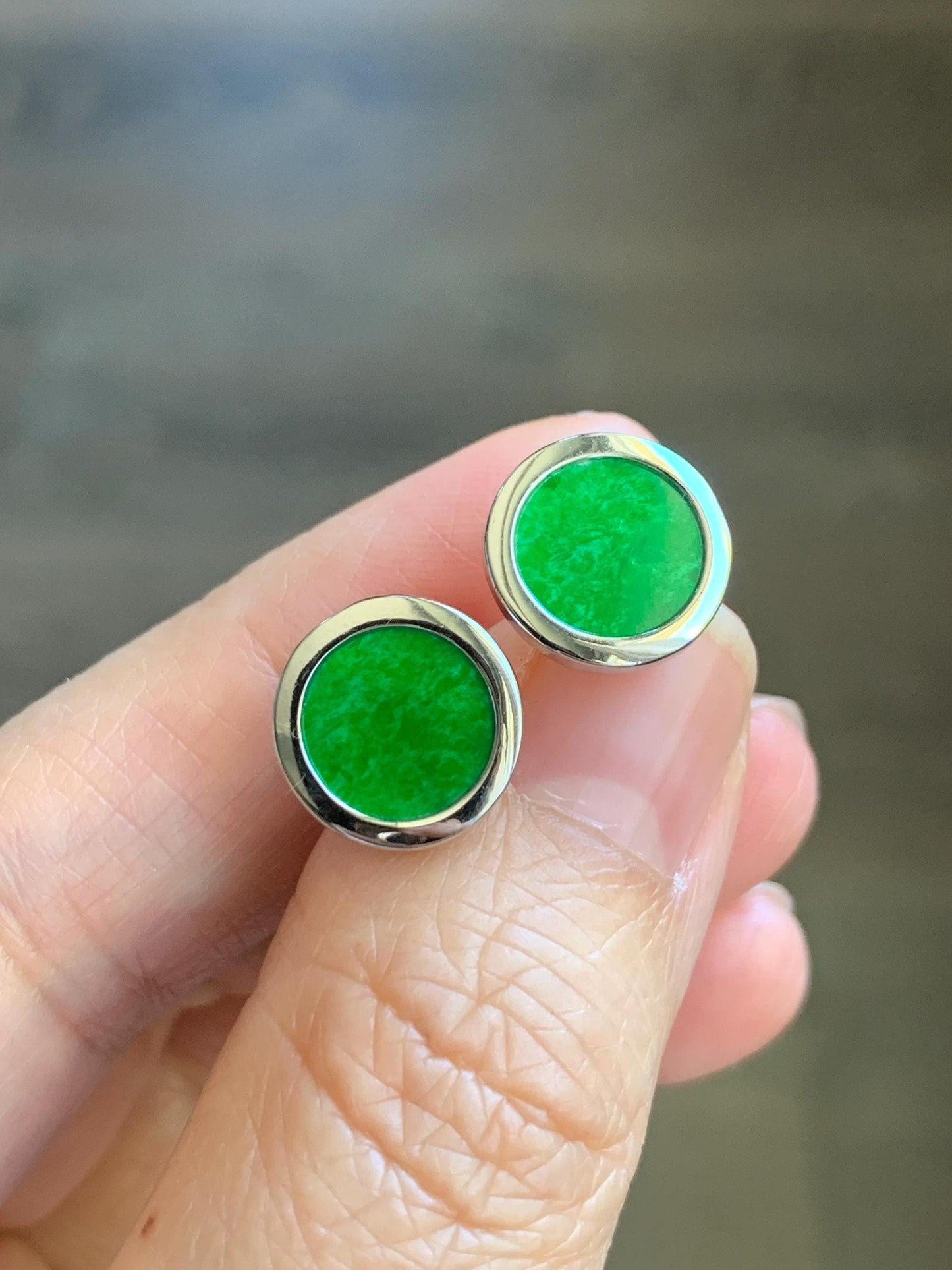 Natural Grade A Translucent Vibrant Green Jade Jadeite Coin Stud Earrings S925 Sterling Silver天然阳绿花青翡翠银镶圆耳钉 HQR-S