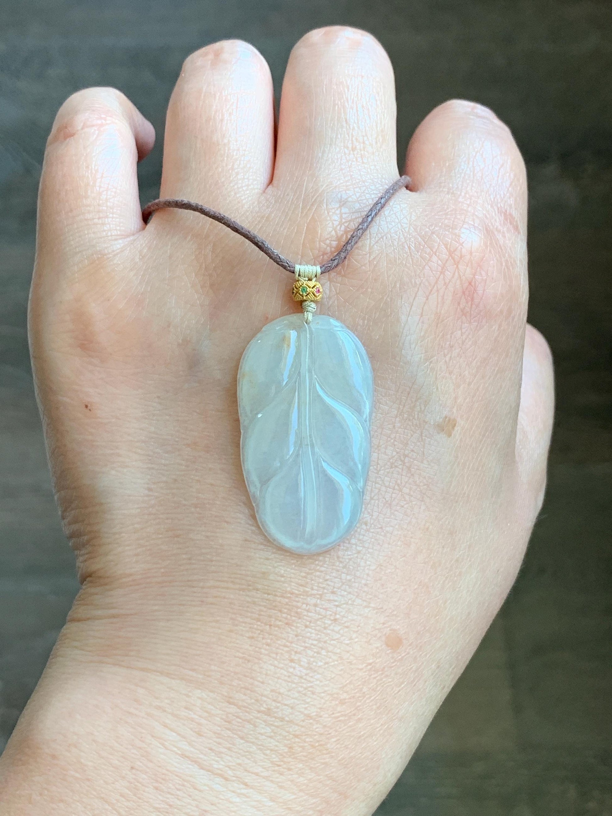 Natural Grade A Icy Highly Translucent Light Beige Golden Marbled Jadeite Leaf Pendant Rope Necklace 24" Adjustable 天然冰糖撒金翡翠大叶有成吊坠项链 MBT-S