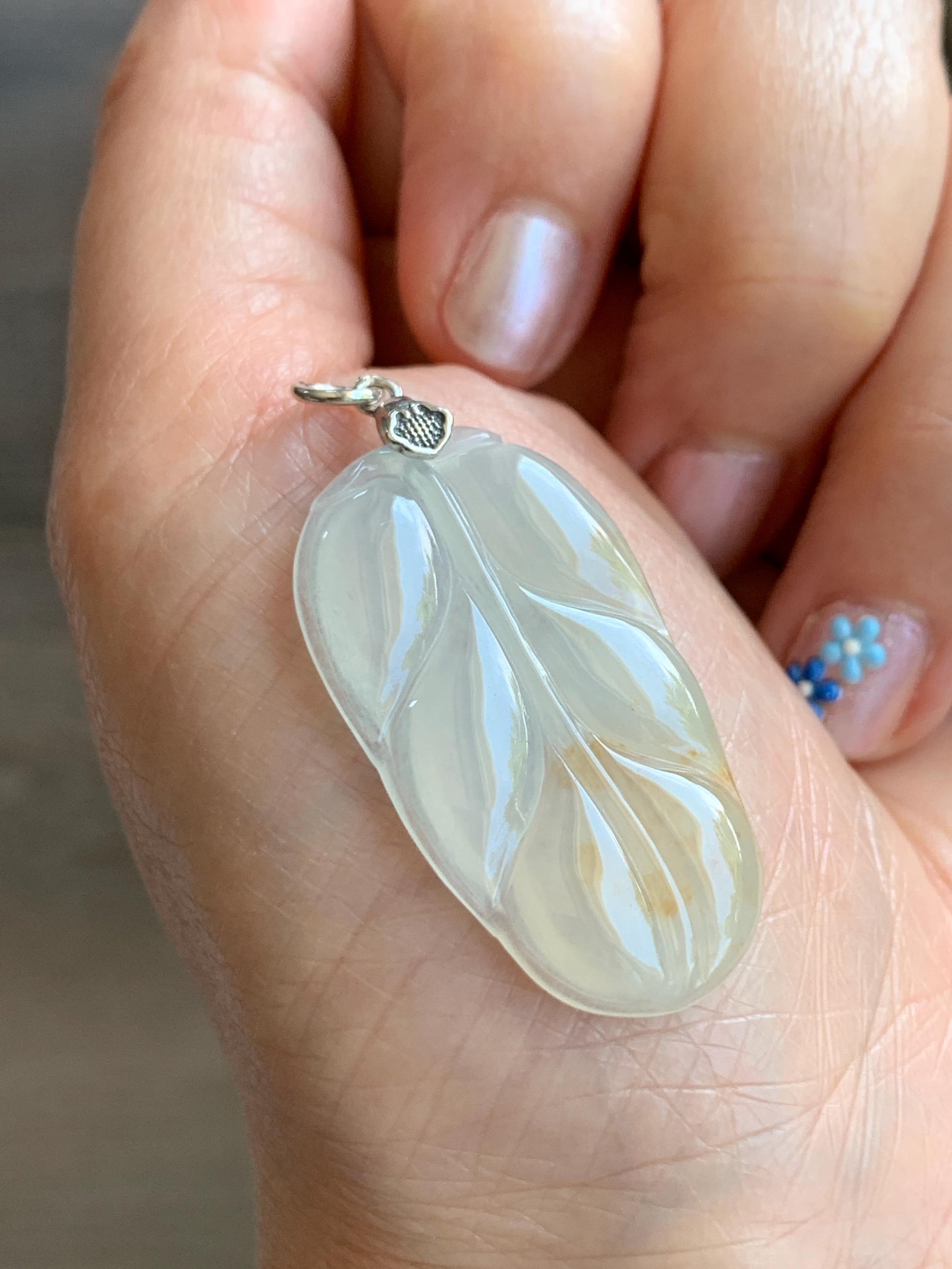 Natural Grade A Icy Highly Translucent Light Beige Golden Marbled Jade Jadeite Leaf Pendant Sterling Silver 6g 天然冰糖撒金翡翠大叶有成吊坠 MBT-Y