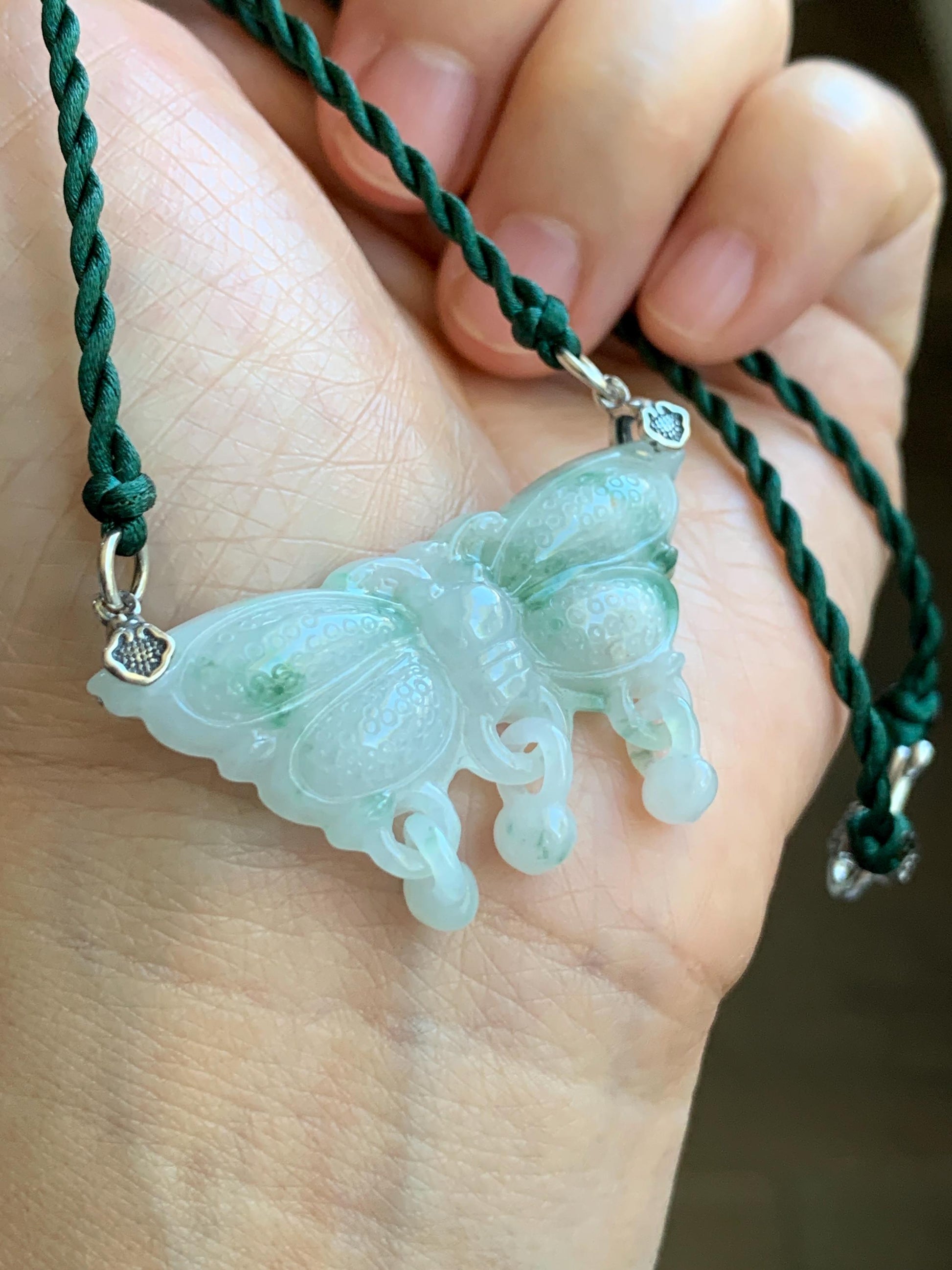 Natural Grade A Icy Translucent Green Marbled Jadeite Butterfly Pendant Rope Necklace Sterling Silver Clasp 20” 11g 天然冰飘花翡翠蝴蝶玉衡吊坠项链 A