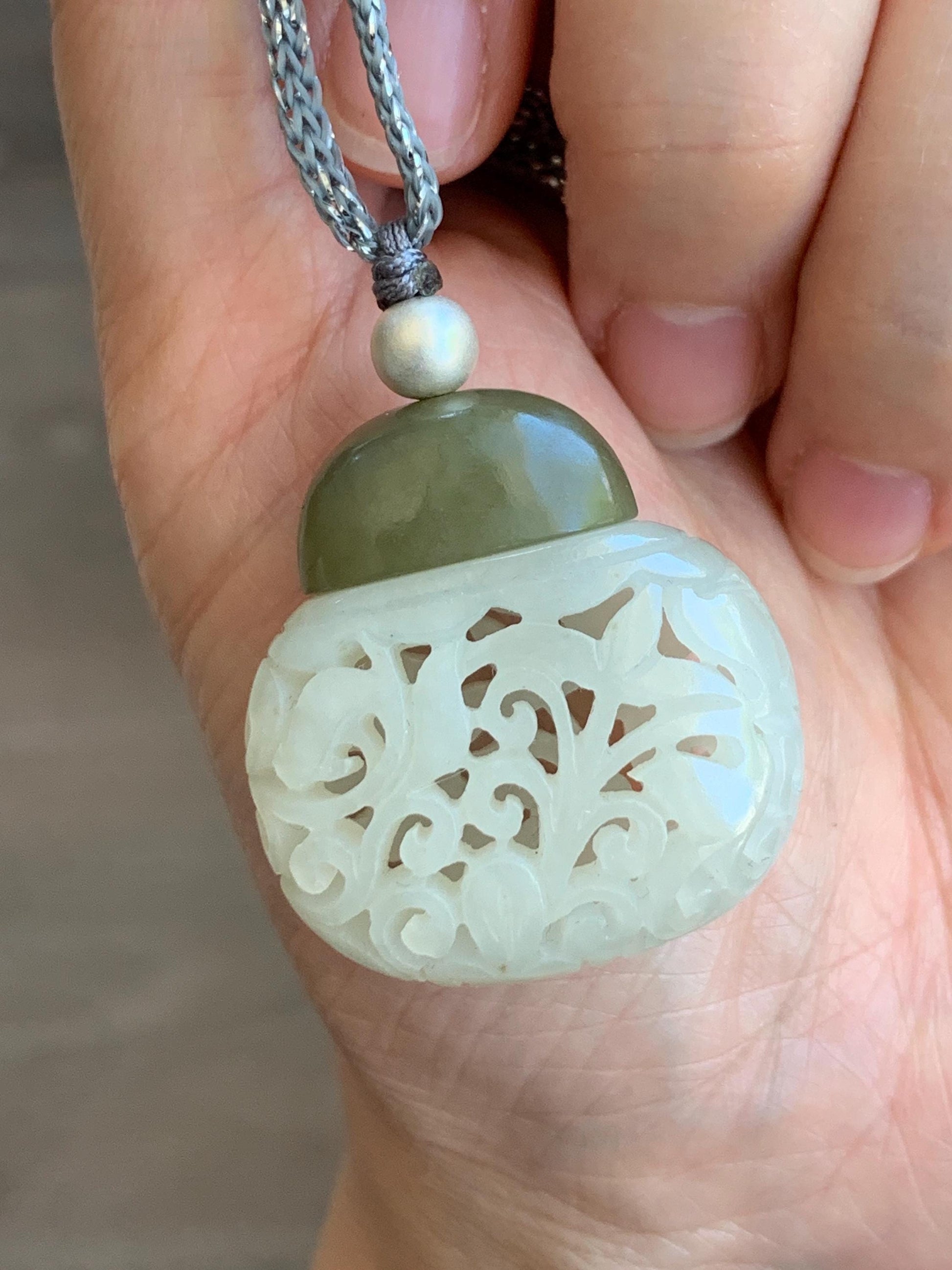 Natural Translucent Icy White & Green Nephrite Jade Openwork Engraved Locket Pendant Rope Necklace Adjustable 25” 14g 天然和田玉白玉镂空雕花瓶项链 HTY-Y