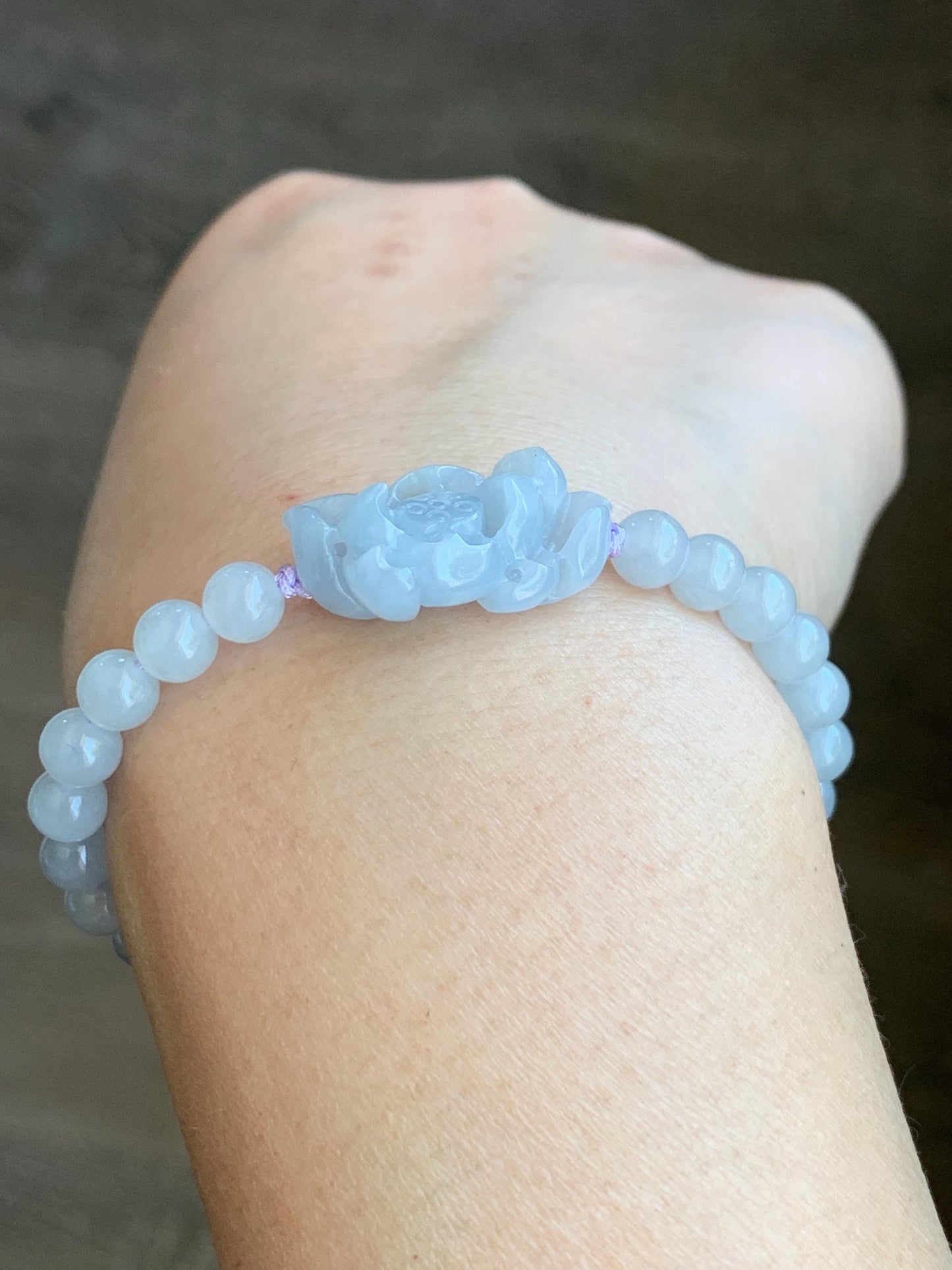 Natural Grade A Icy Translucent Gelatinous Pastel Purplish Blue Jade Jadeite Lotus Flower Beaded Bracelet 6.75" 12g 天然冰淡蓝紫底翡翠莲花圆珠手串 DLZ-A