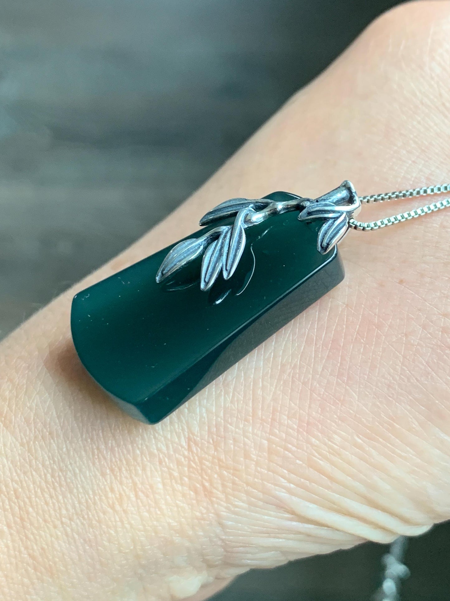 Natural Grade A Guatemalan Icy Translucent Dark Teal Green Jade Jadeite Wu Shi Pai Pendant Sterling Silver 9g 天然冰危深湖水绿翡翠梯形无事牌竹节吊坠 ZYW100