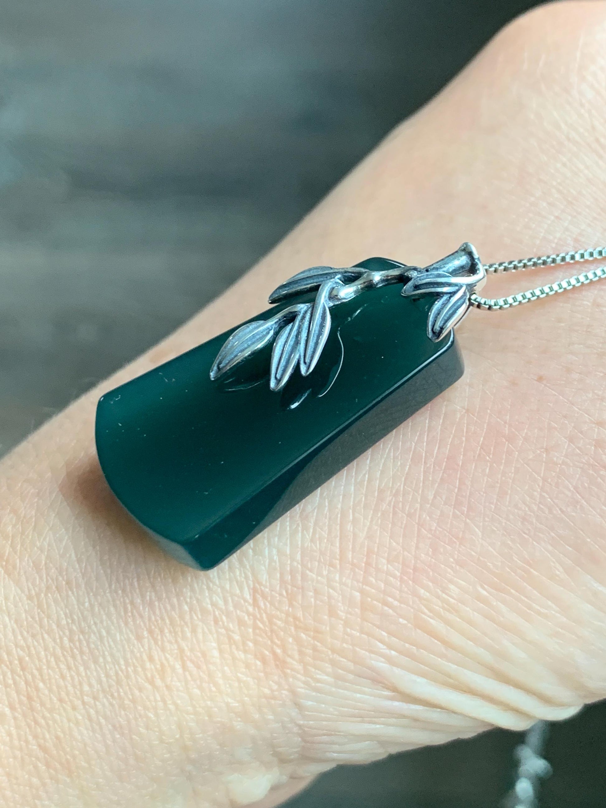 Natural Grade A Guatemalan Icy Translucent Dark Teal Green Jade Jadeite Wu Shi Pai Pendant Sterling Silver 9g 天然冰危深湖水绿翡翠梯形无事牌竹节吊坠 ZYW100