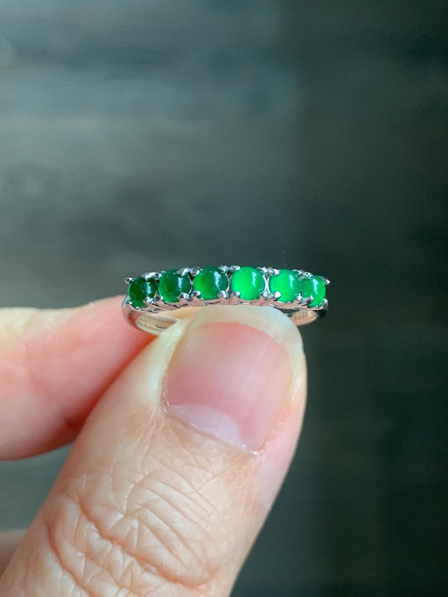 Natural Grade A Guatemalan Icy Translucent Vibrant Green 6-Stone Jade Jadeite Band Ring Sterling Silver Size Adjustable 天然冰危绿翡翠镶嵌排戒 LPJ77
