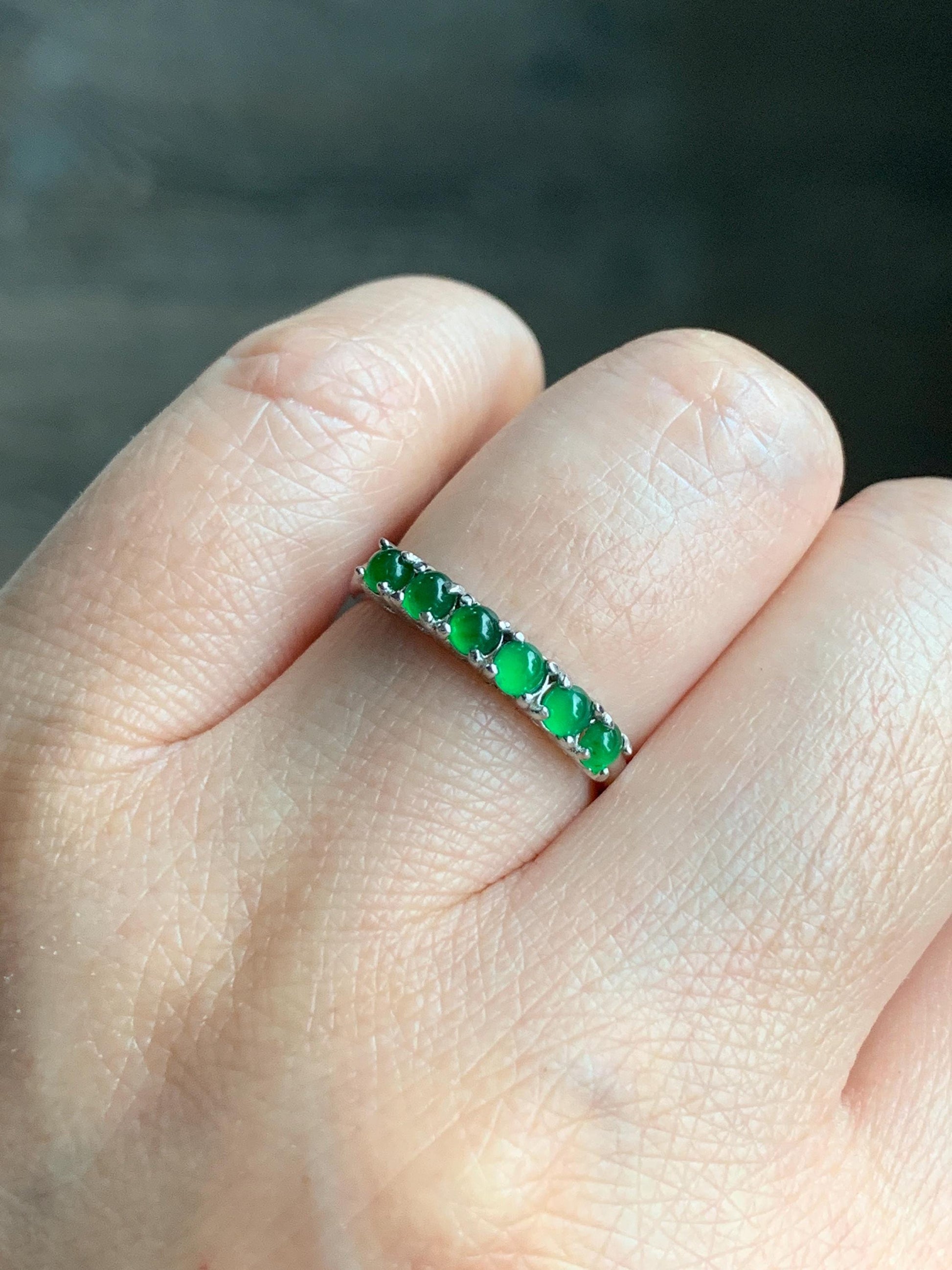 Natural Grade A Guatemalan Icy Translucent Vibrant Green 6-Stone Jade Jadeite Band Ring Sterling Silver Size Adjustable 天然冰危绿翡翠镶嵌排戒 LPJ77