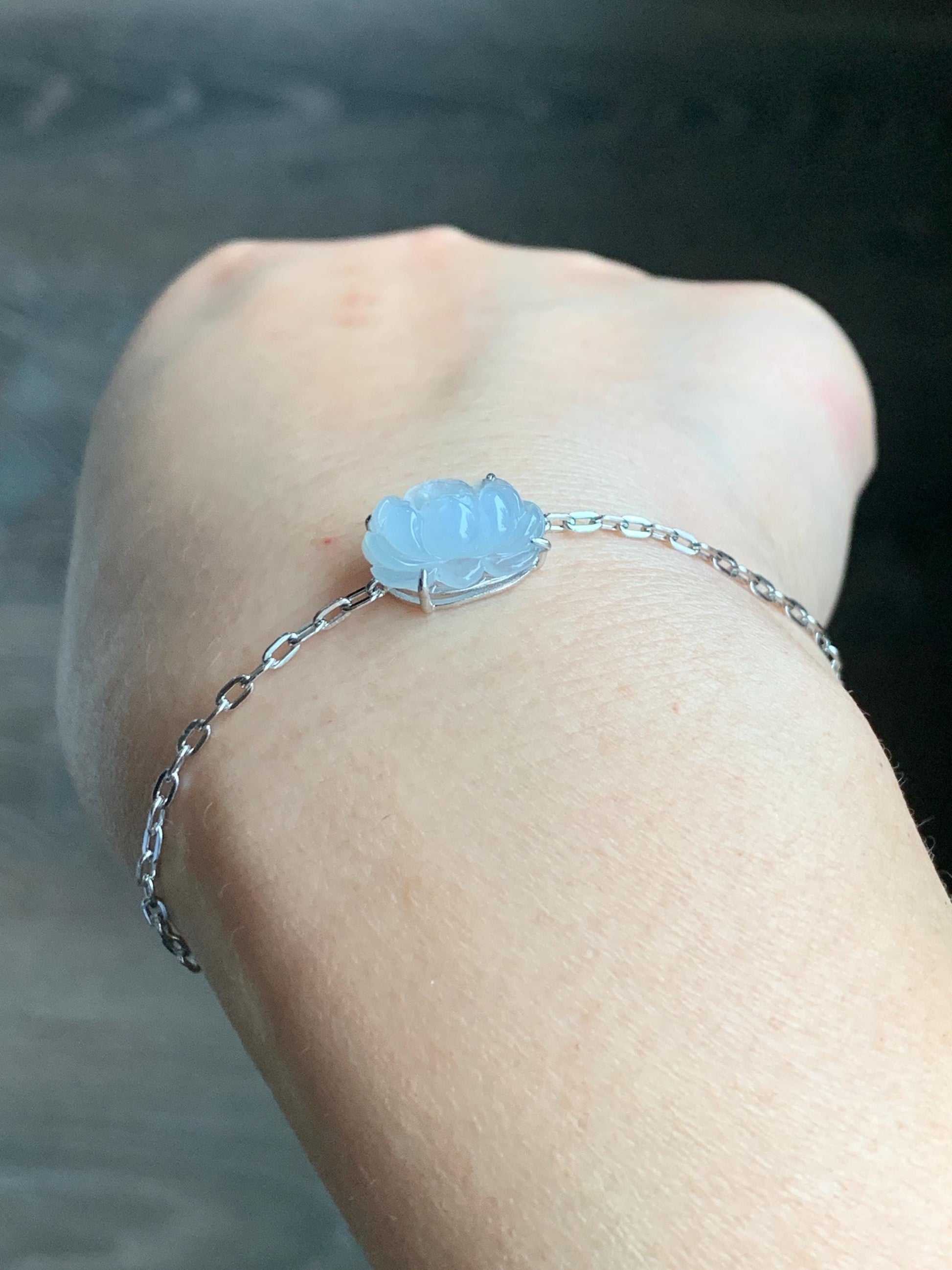 Natural Grade A Icy Translucent Pastel Purplish Blue Jadeite Lotus Flower Chain Bracelet Sterling Silver 6.75”-8” 3g 天然冰胶淡紫翡翠莲花银镶手链 LHY228B